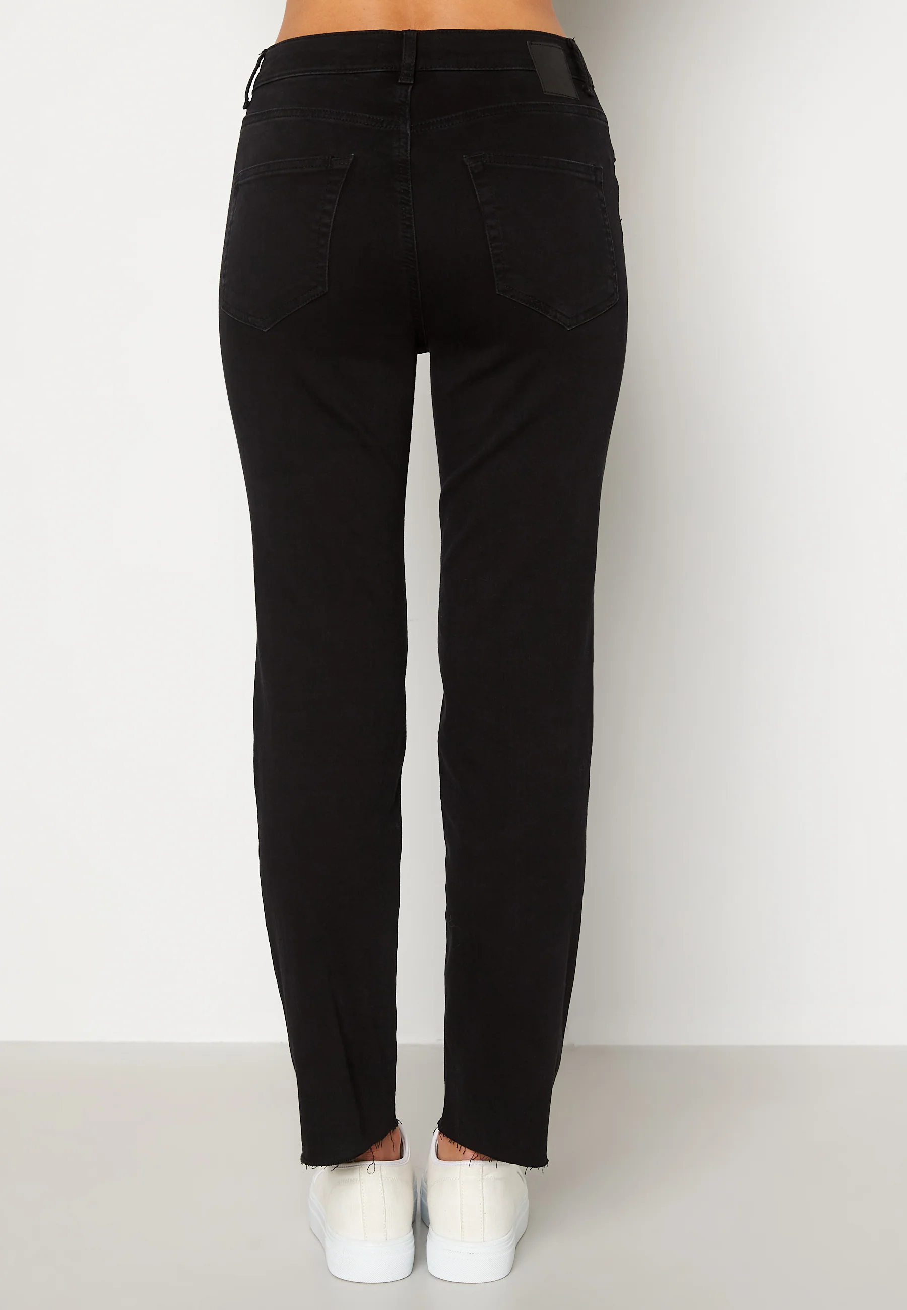 Delly Straight HW Jeans - Image 4
