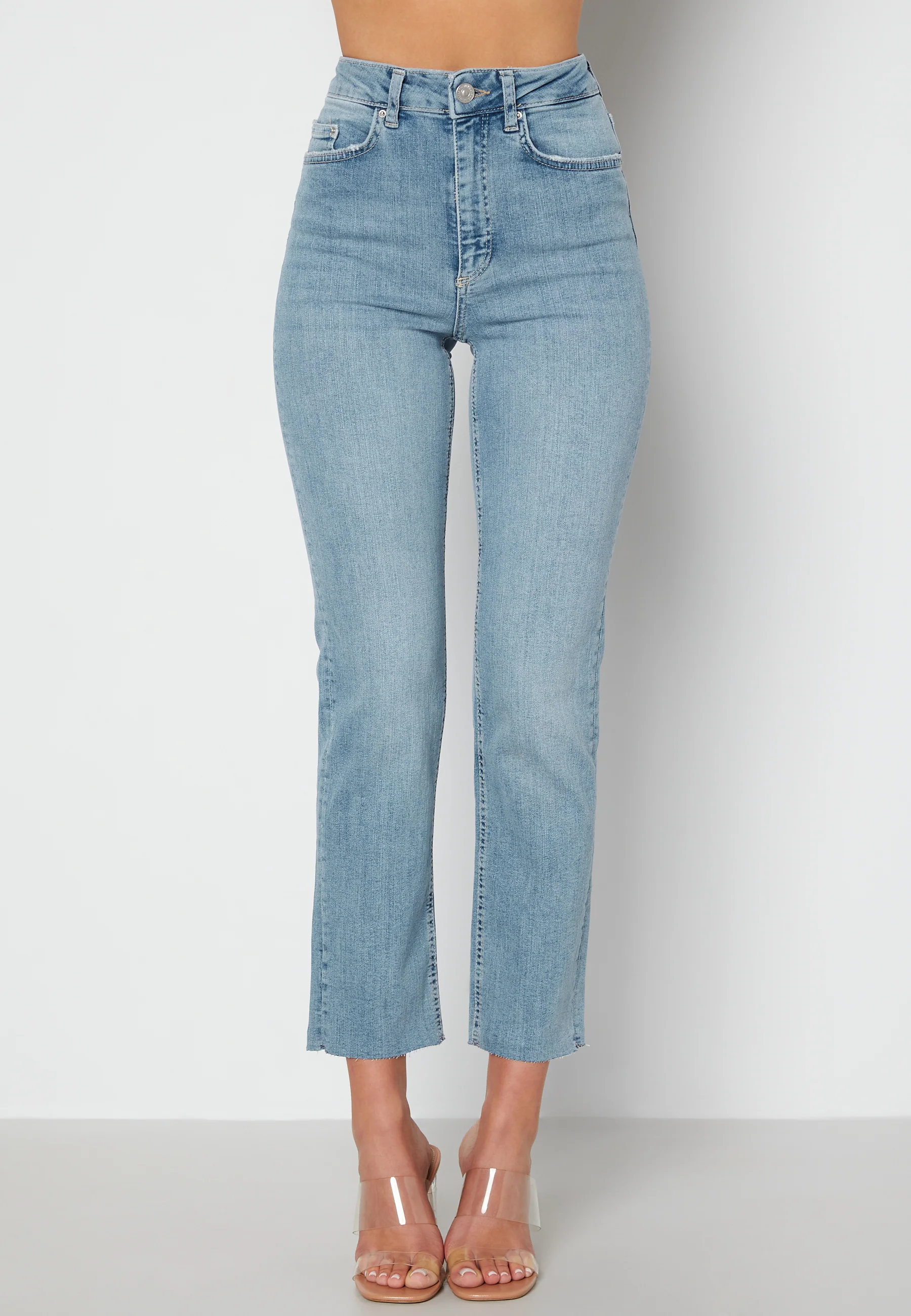 Delly Straight HW Jeans - Image 3