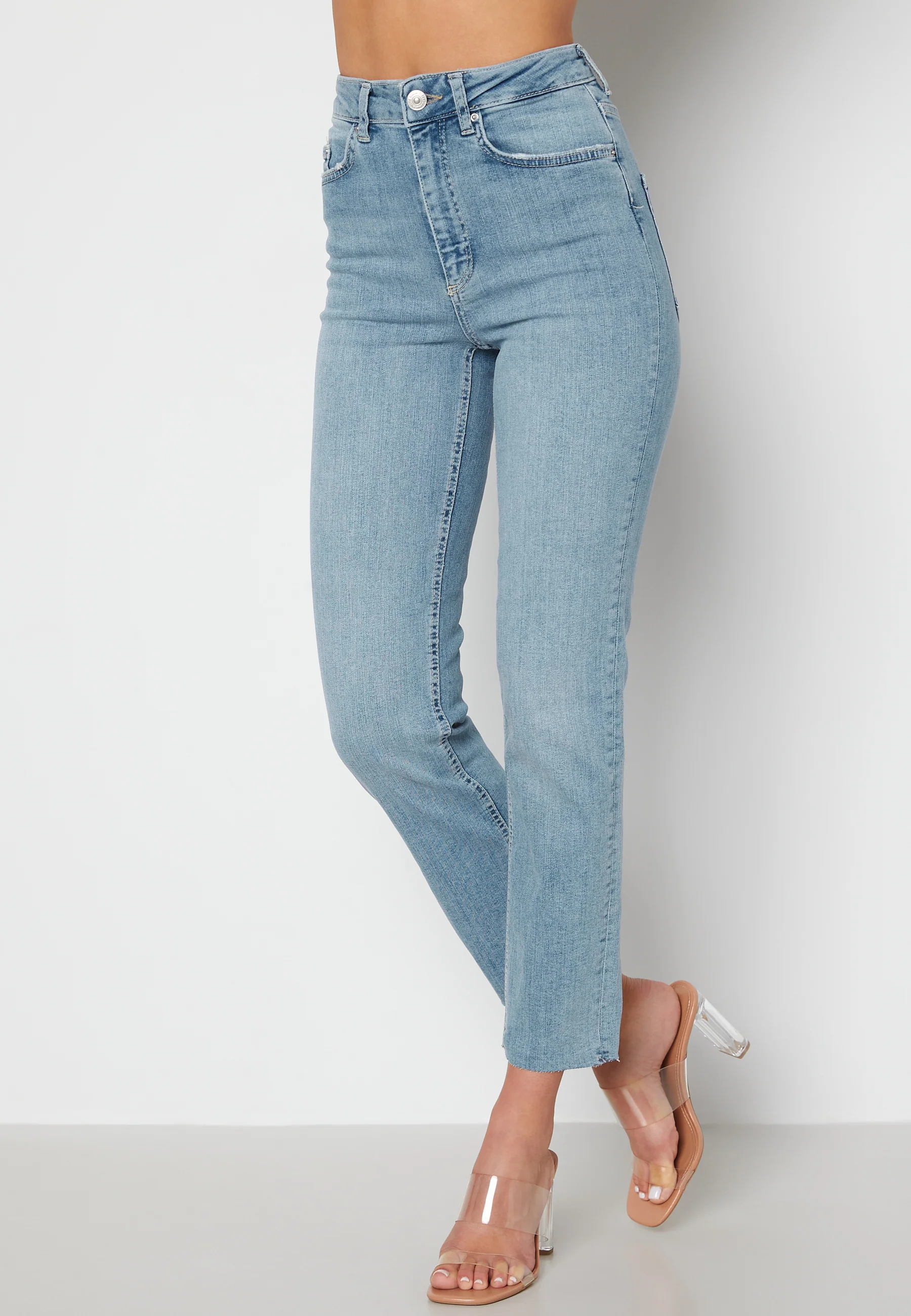 Delly Straight HW Jeans - Image 4