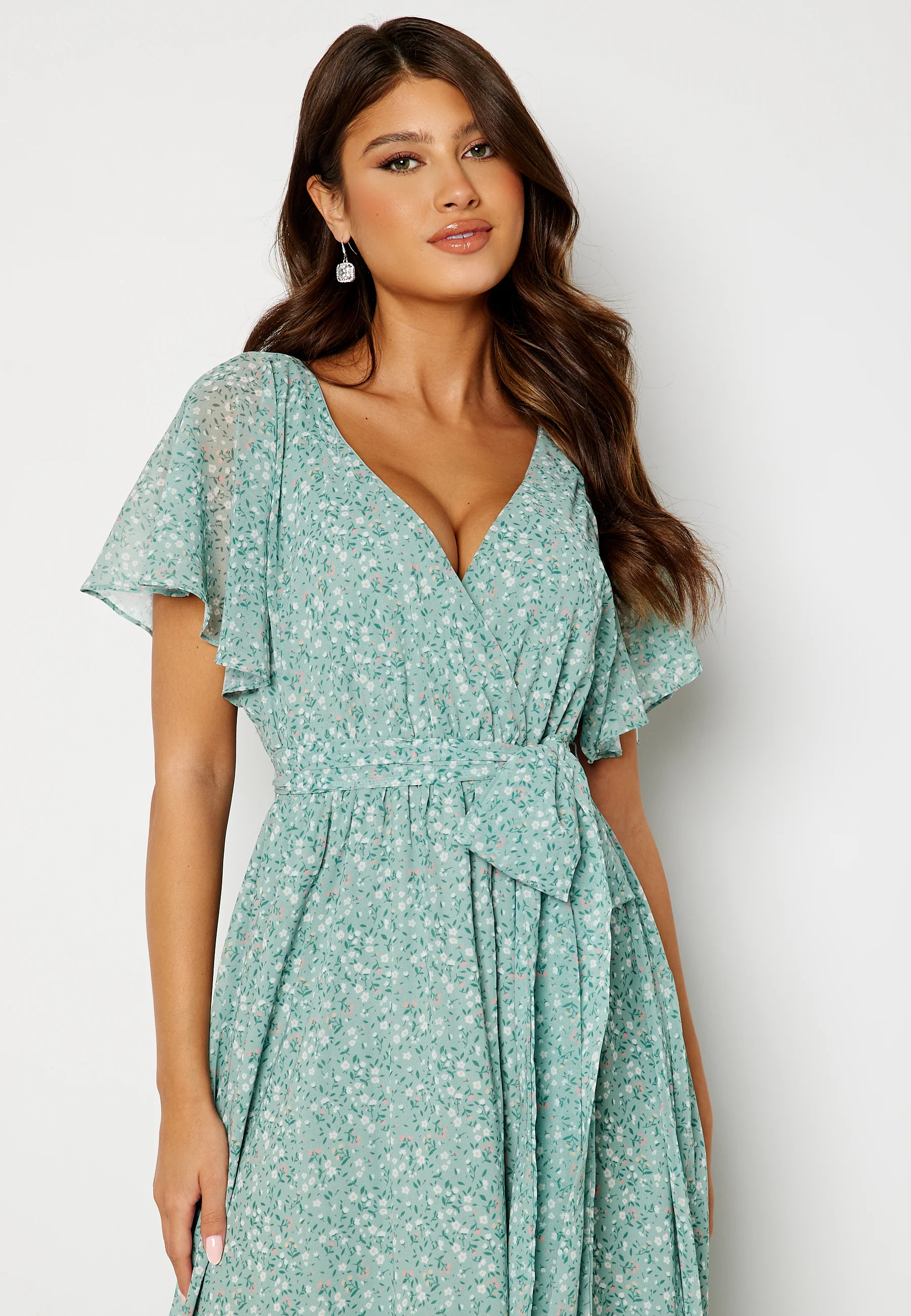 Ditsy Flutter Sleeve Maxi Dress - Image 3