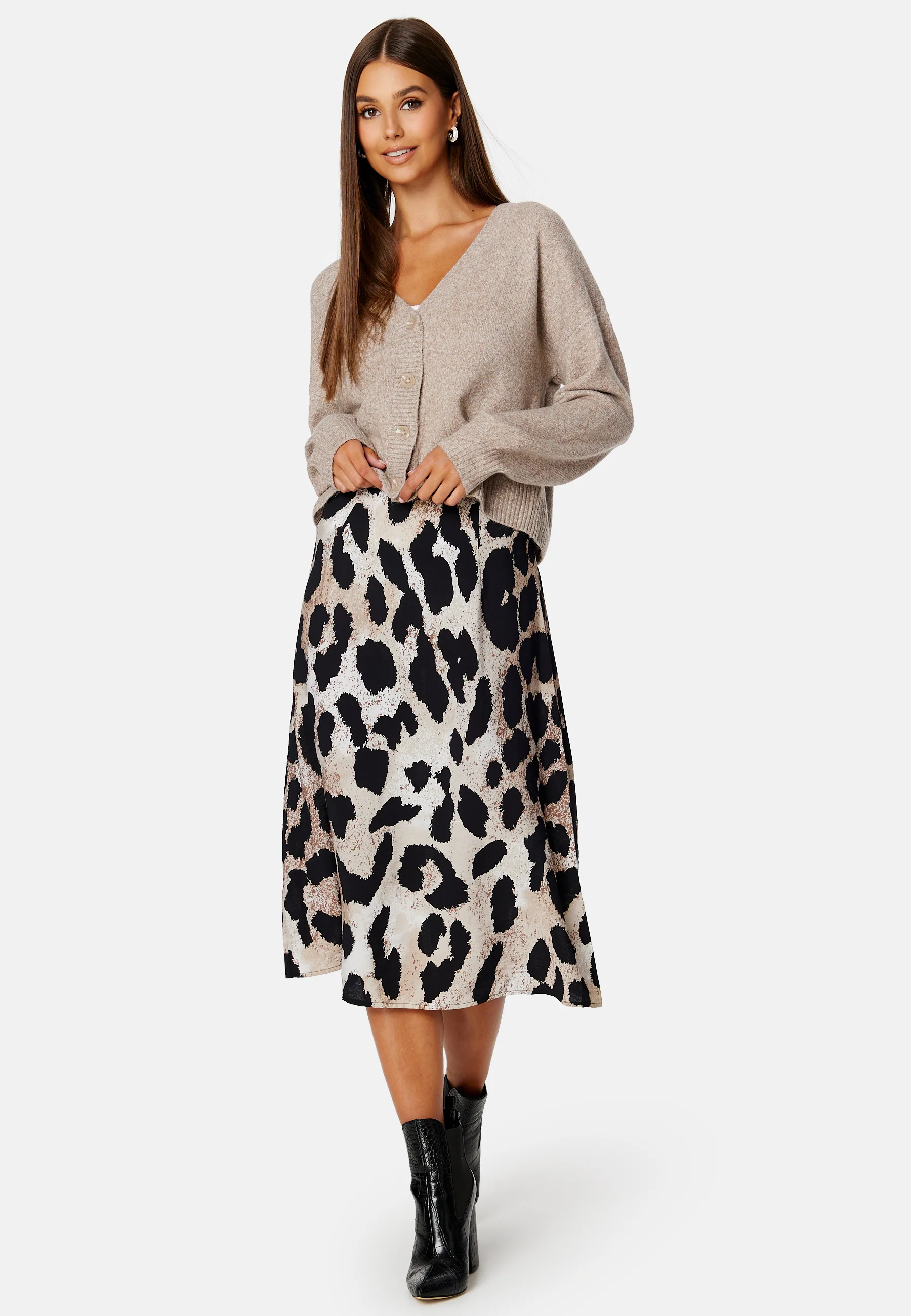 Doffy LS V-Neck Button Cardigan - Image 2