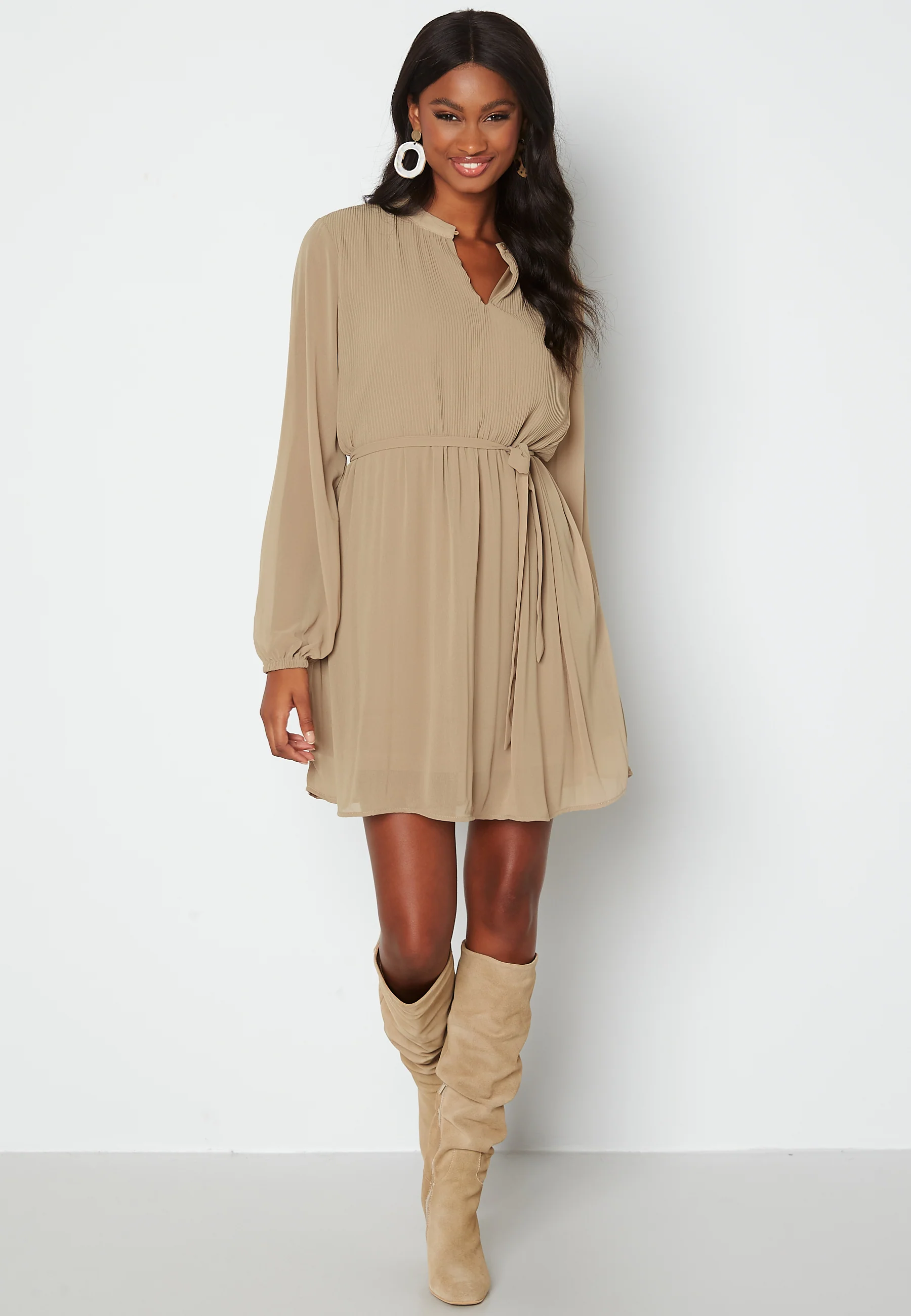 Dora 3/4 Dress - Image 2