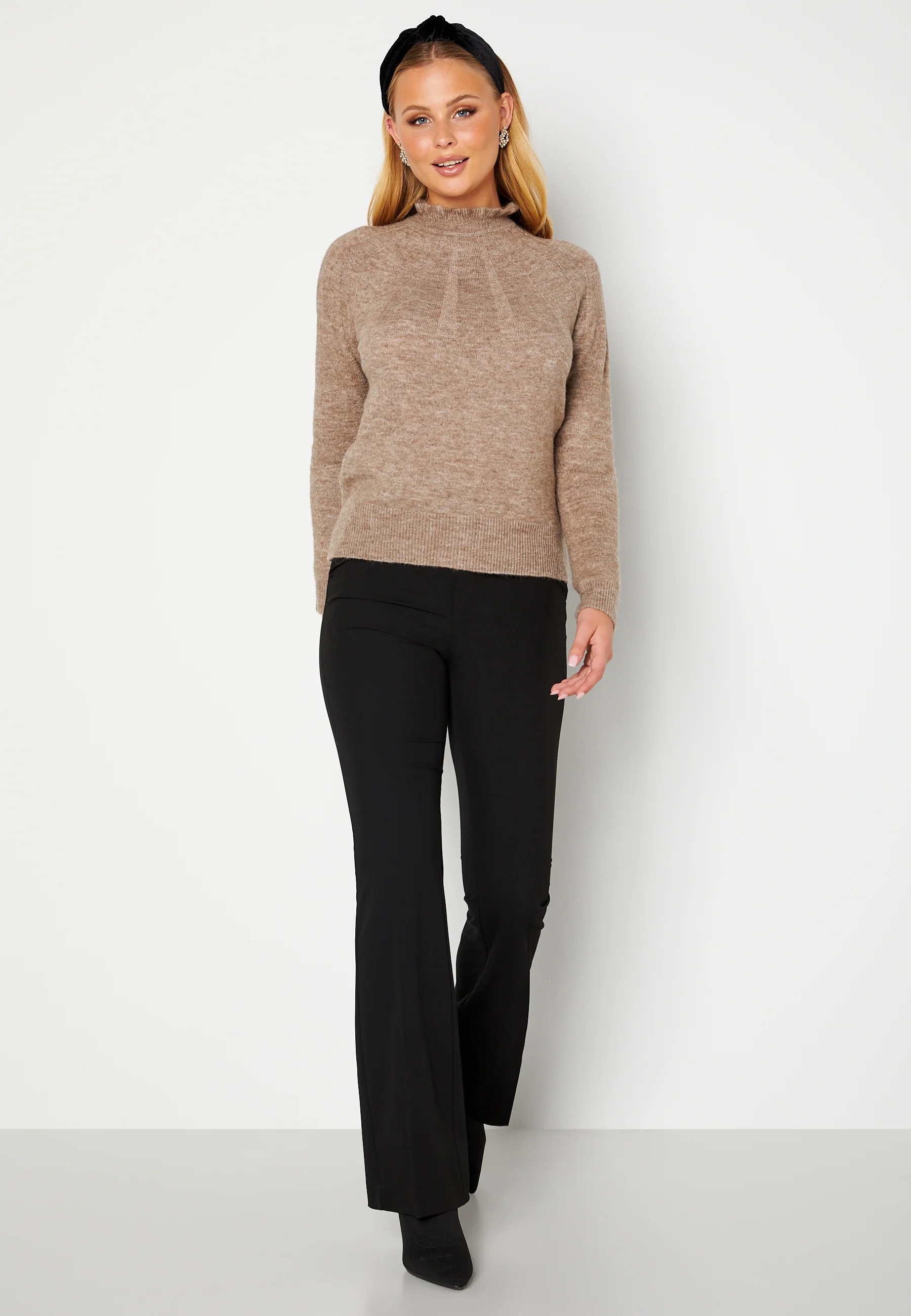 Dua Crew Neck Knit Top - Image 2