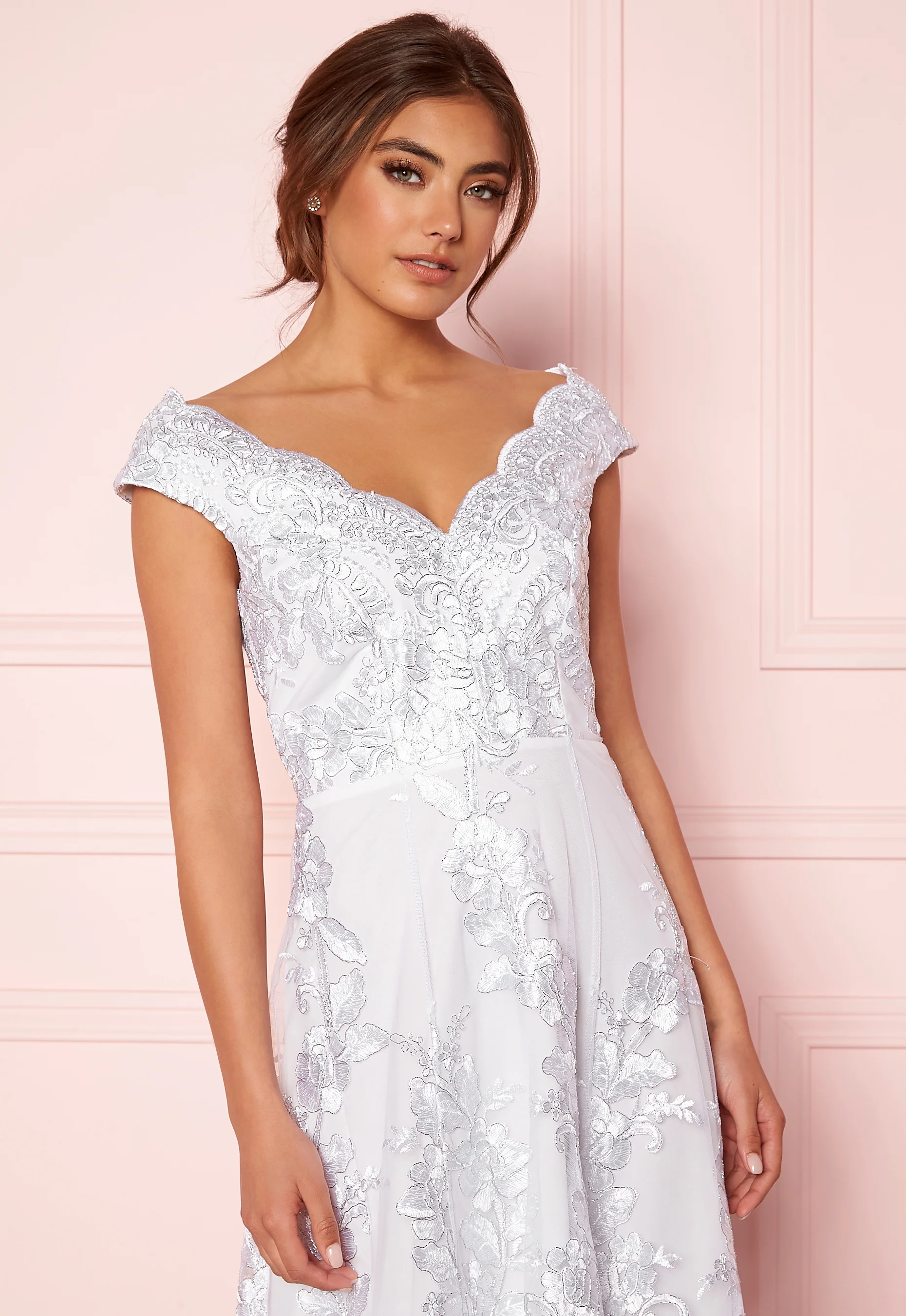 Embroidered Lace Dress - Image 4