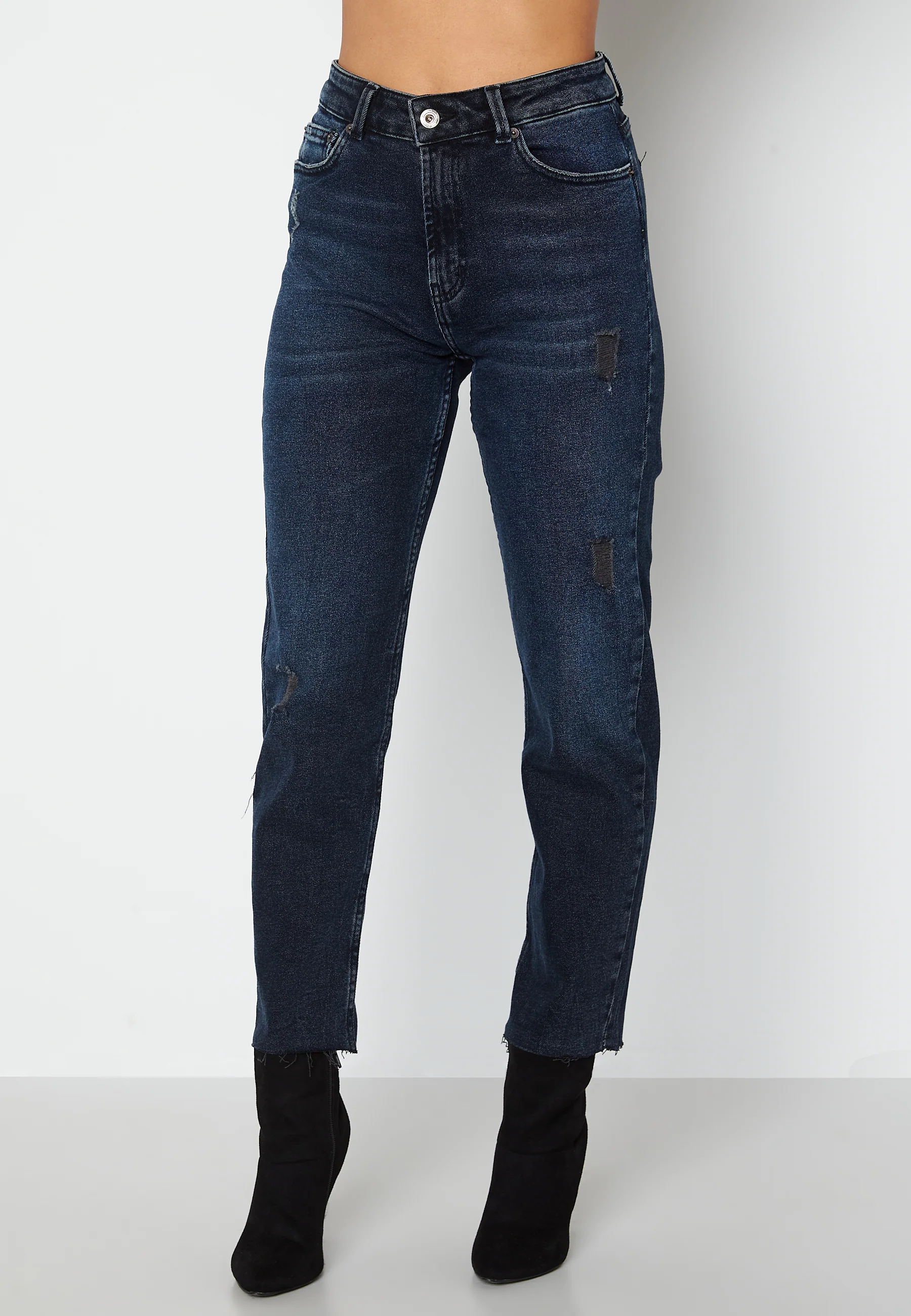 Emily Life HW ST Crop Ankle Jeans - Image 4