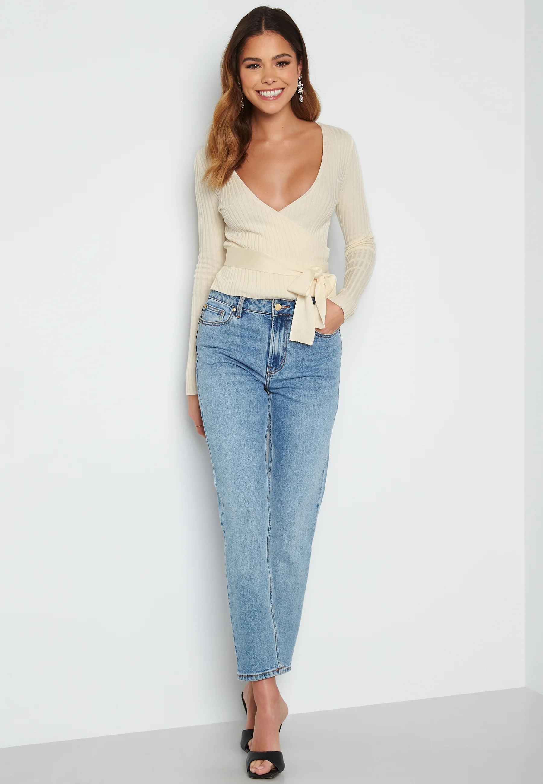 Enea knitted wrap top - Image 3