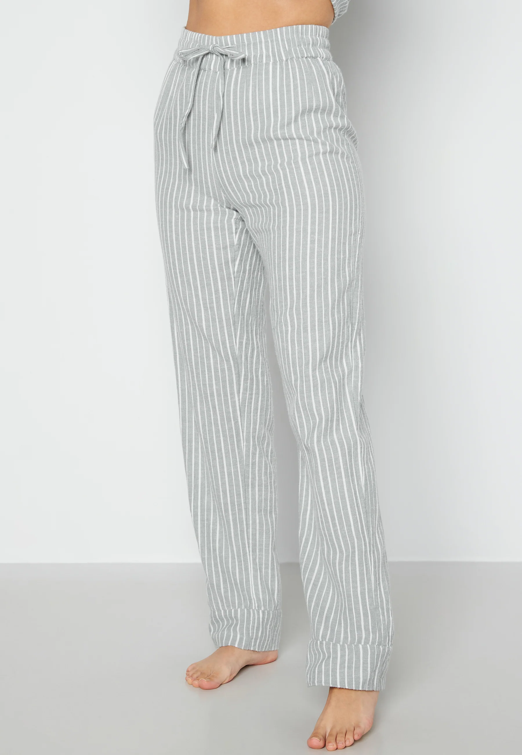 Era Pyjamas Set - Image 3