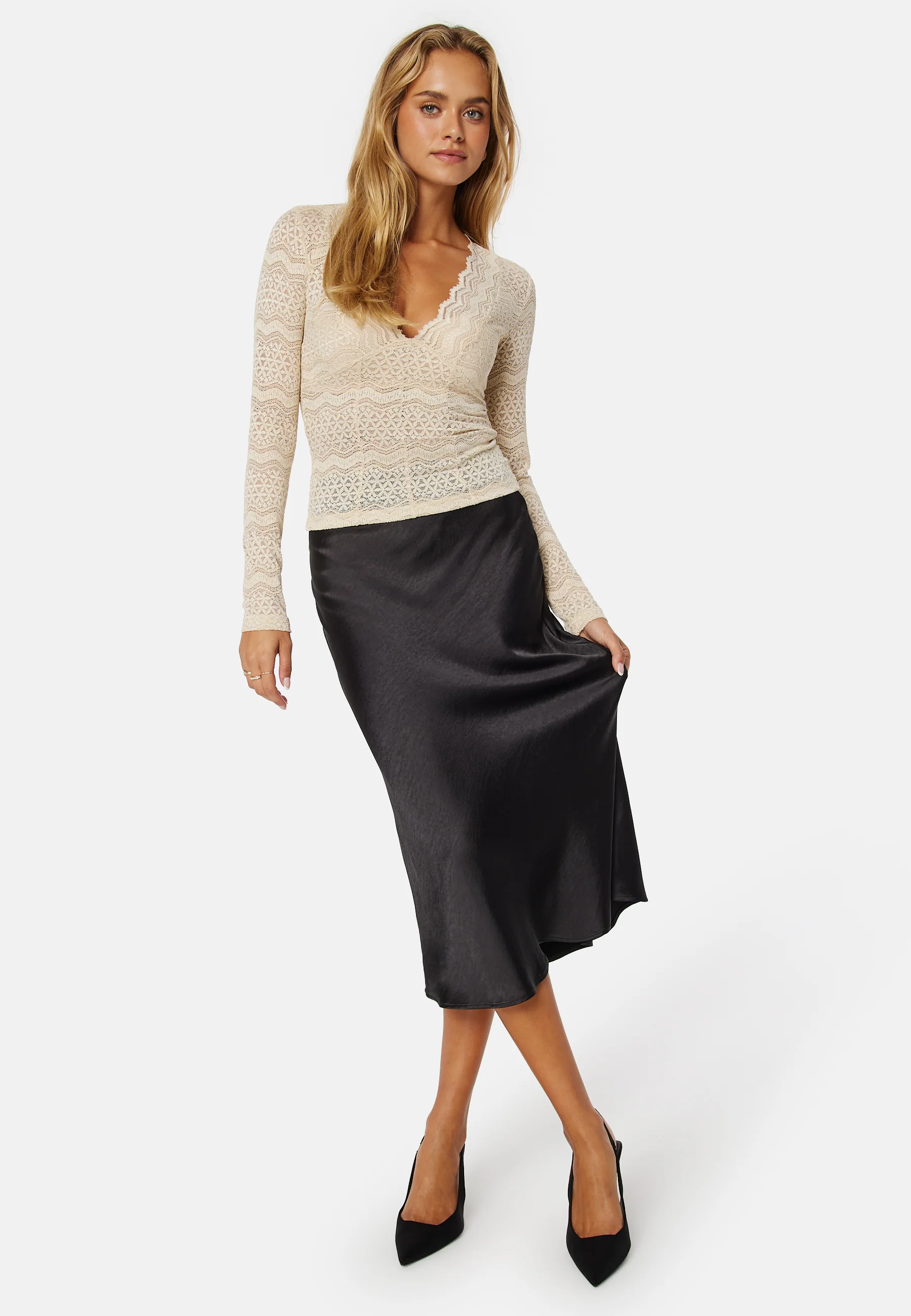 Erminli Lace Top - Image 3