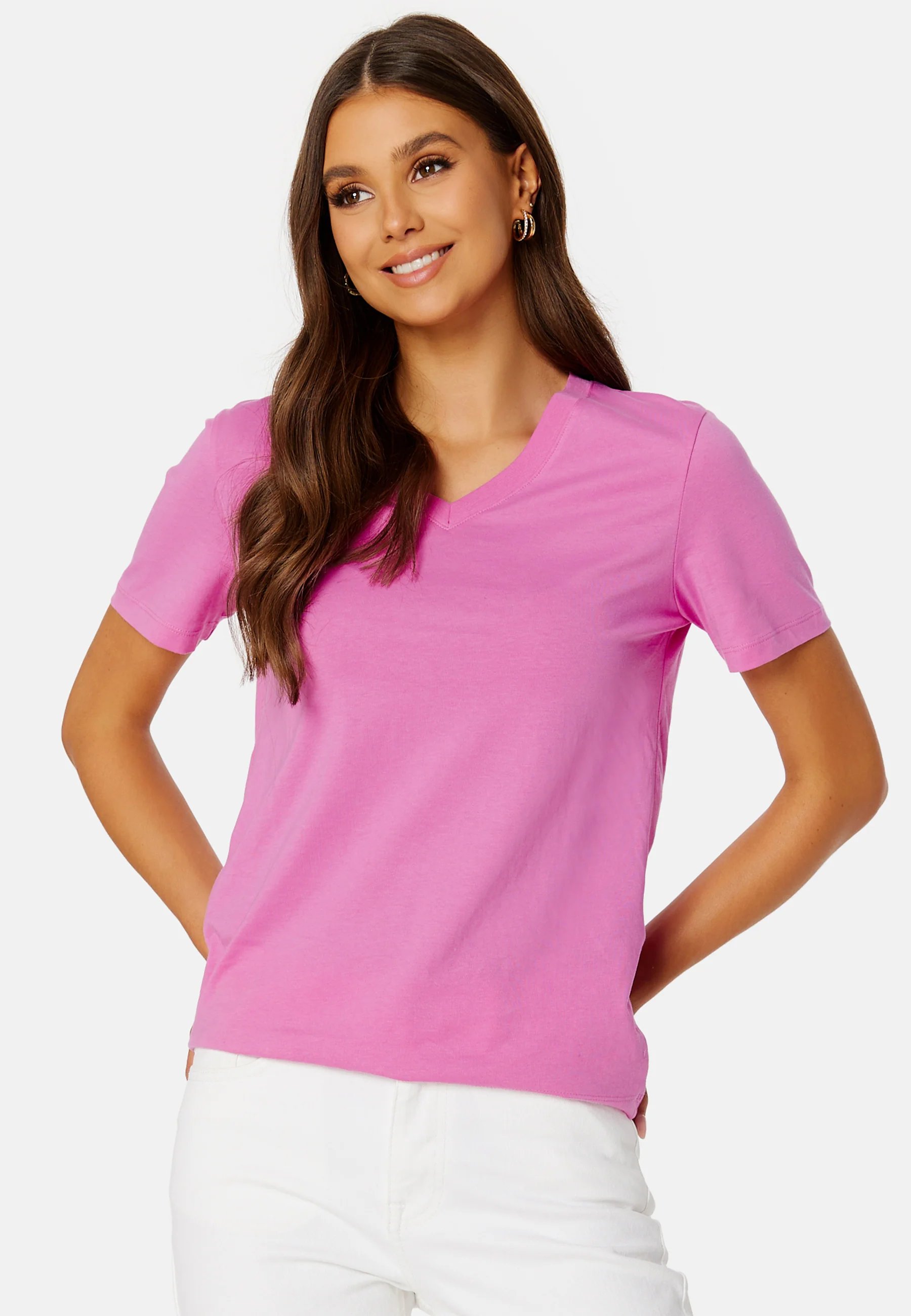 Essential SS V-Neck Tee - Image 2