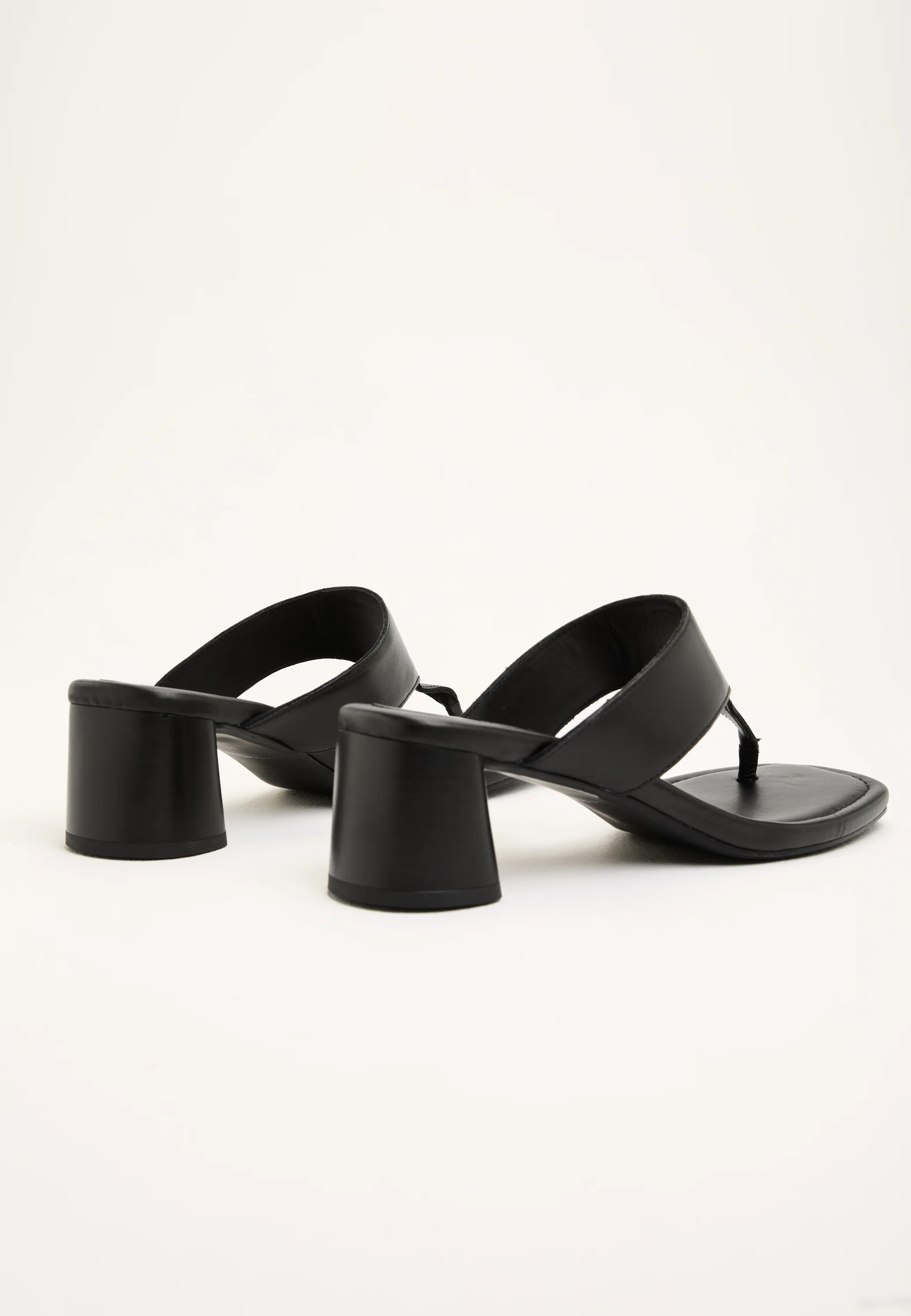 Evie Leather Sandal - Image 5