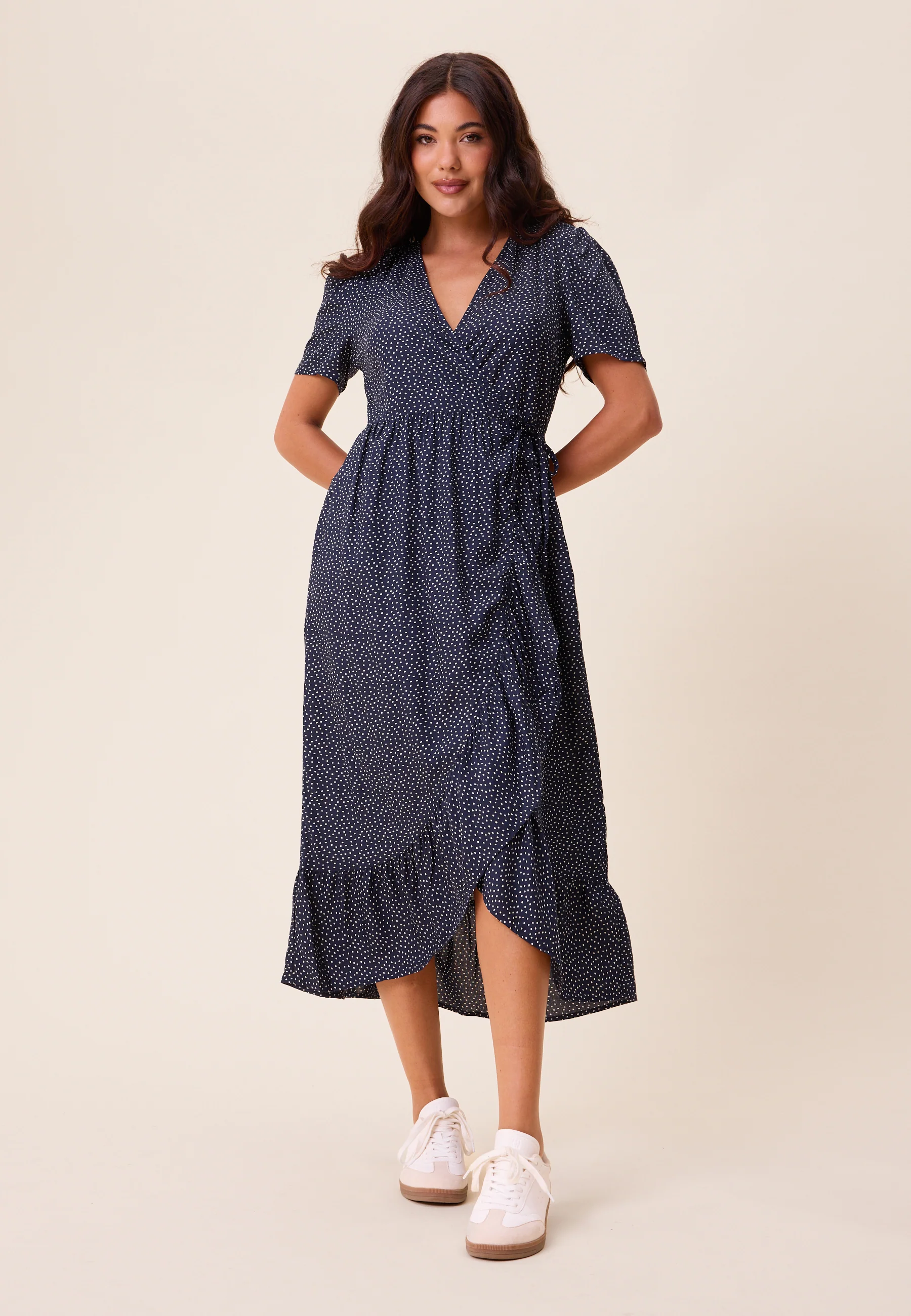 Evie Puff Sleeve Midi Wrap Dress - Image 3