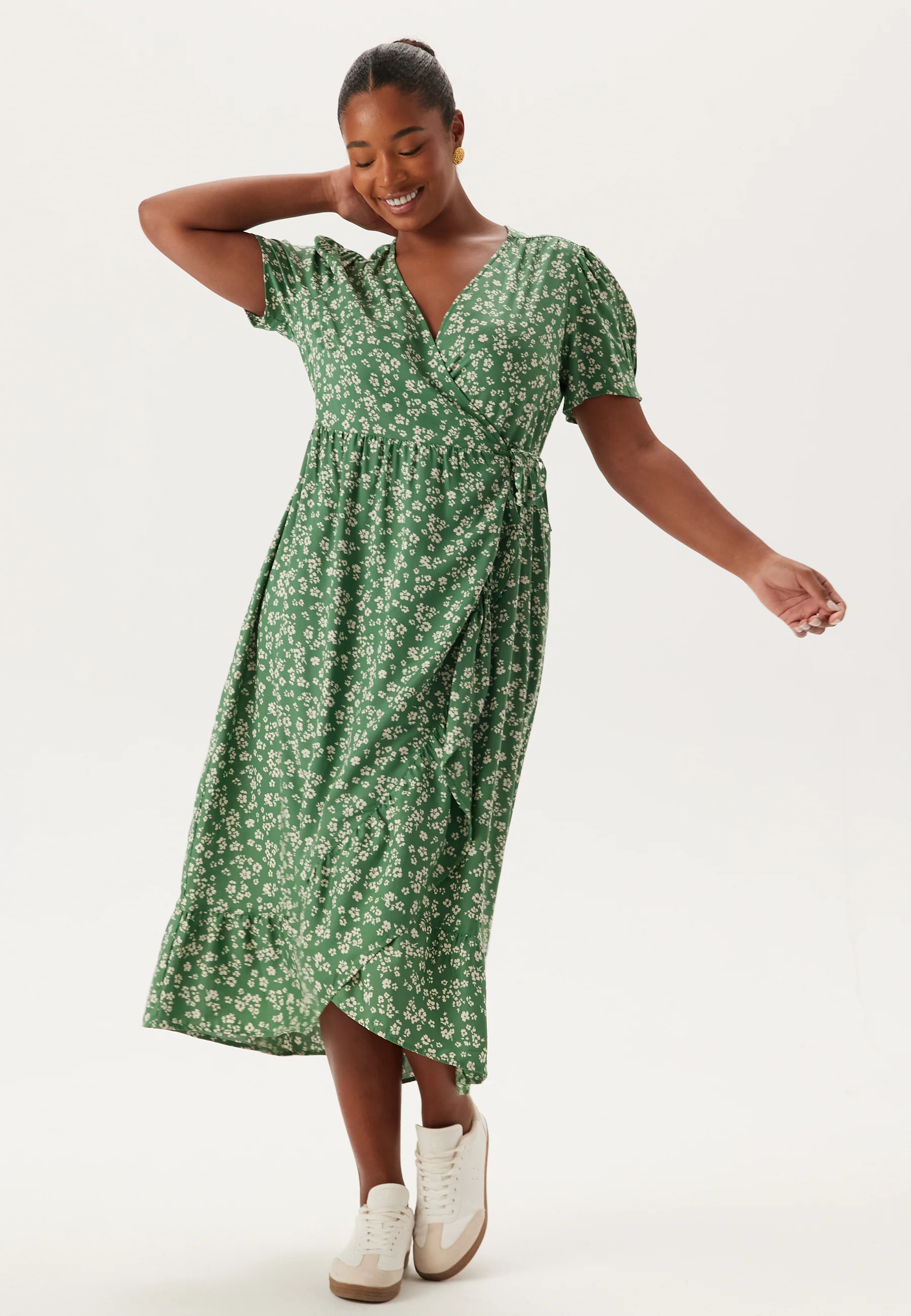 Evie Puff Sleeve Midi Wrap Dress - Image 6