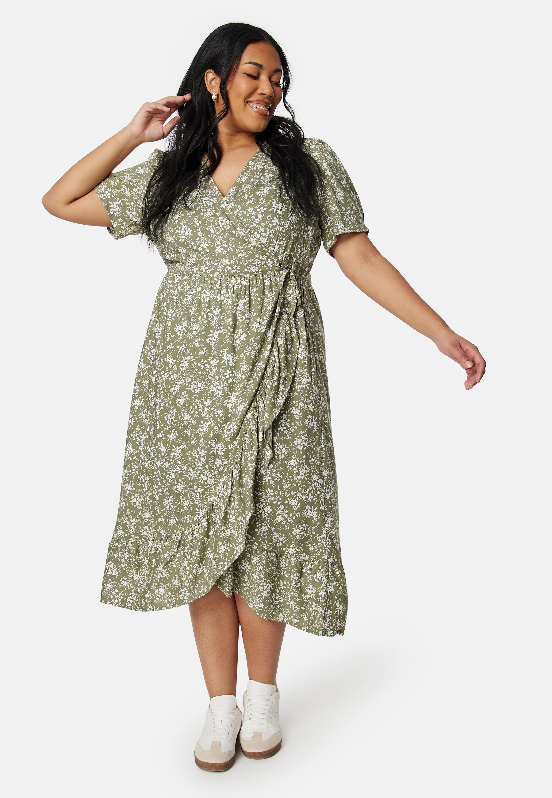 Evie Puff Sleeve Midi Wrap Dress - Image 5