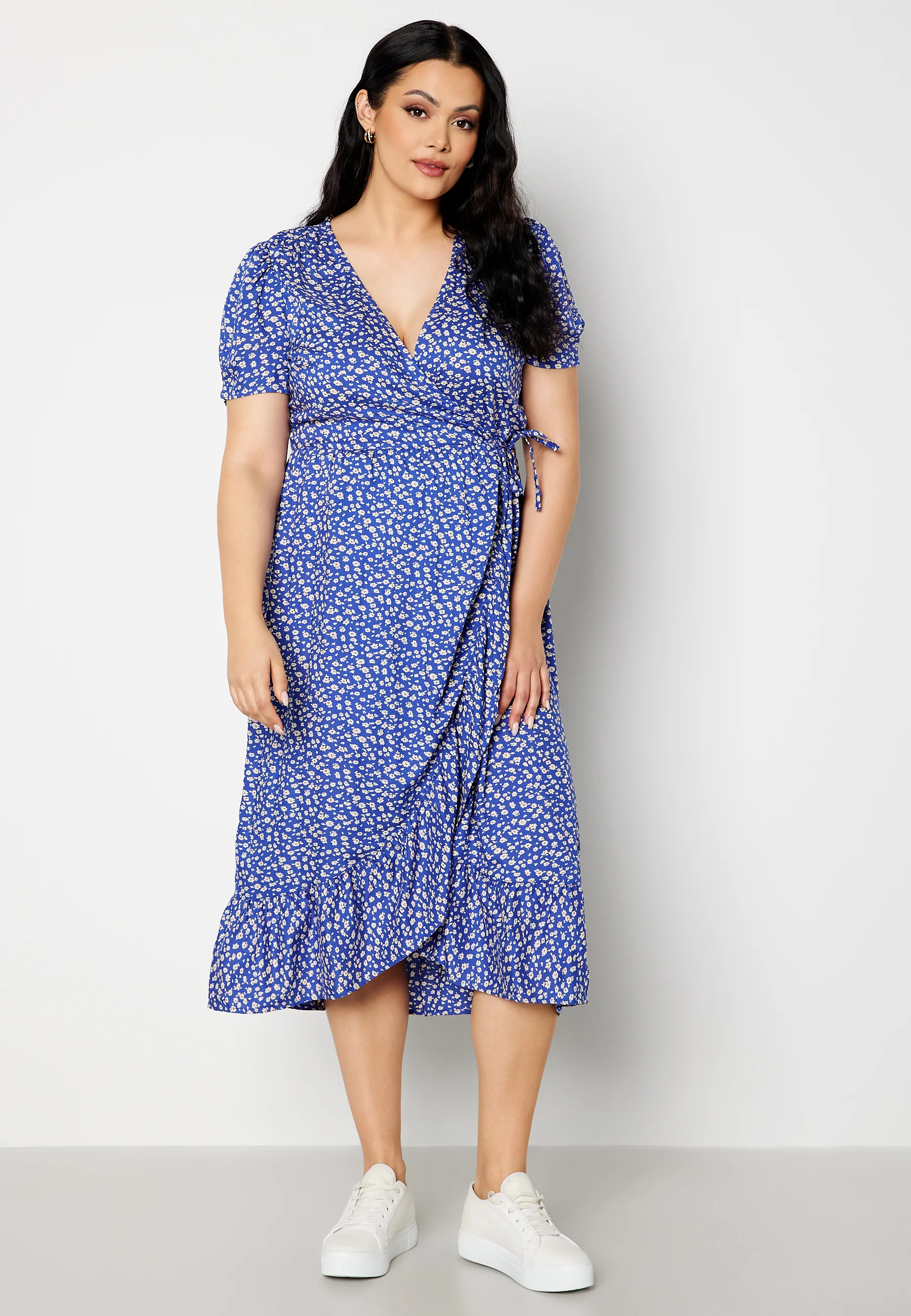 Evie puff sleeve wrap dress - Image 6