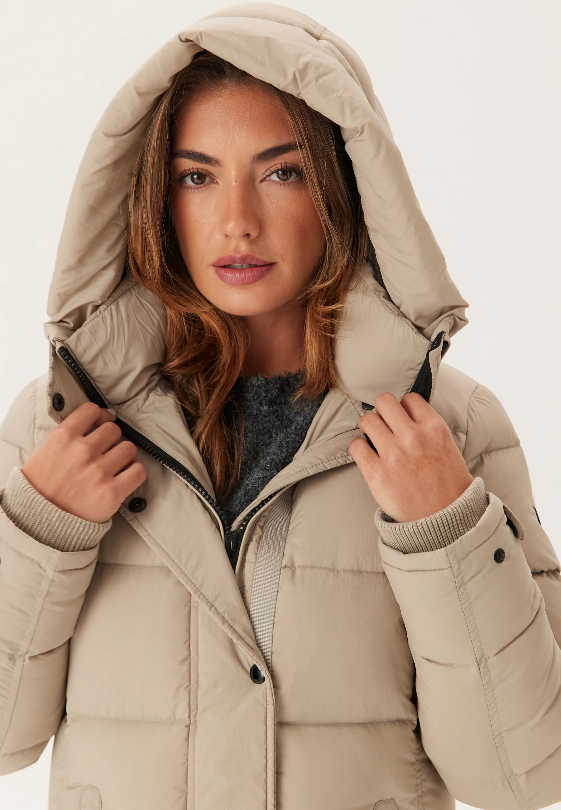 Falcon Mid Jacket - Image 7