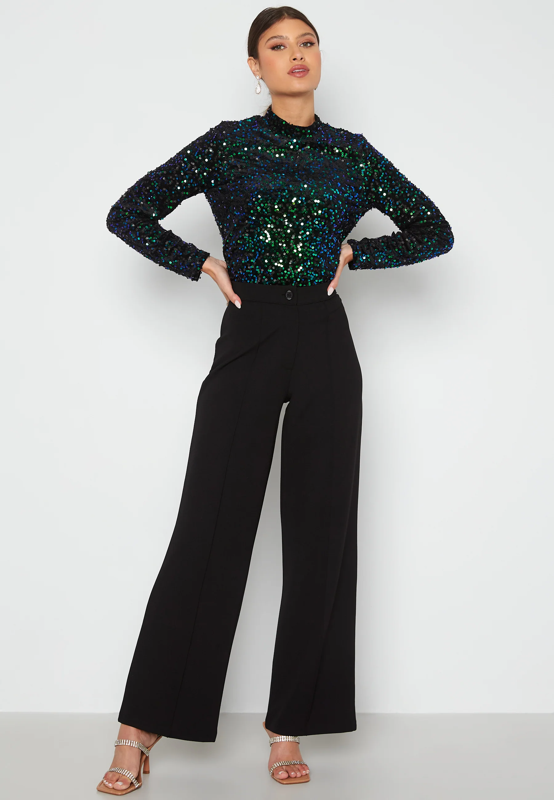 Fame L/S Highneck Sequins Top - Image 2