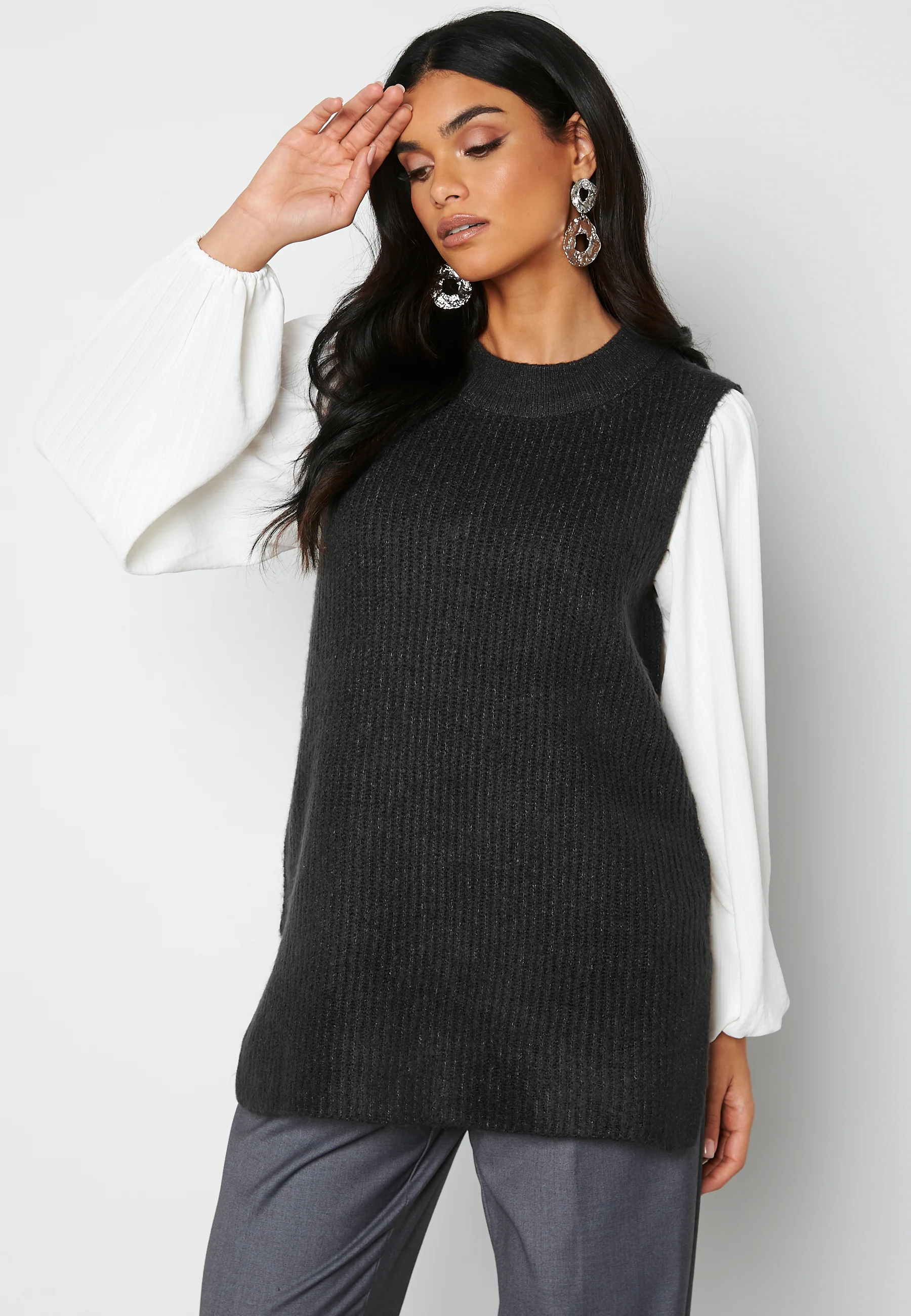 Filene LS Long O-Neck Vest - Image 2