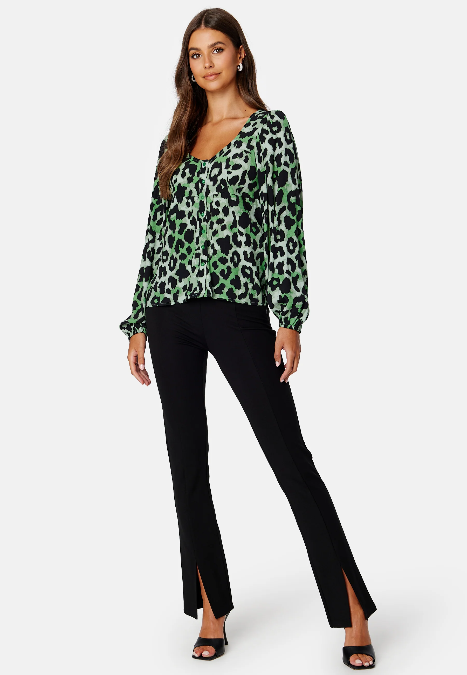 Fini V-Neck L/S Top/SU - Image 2