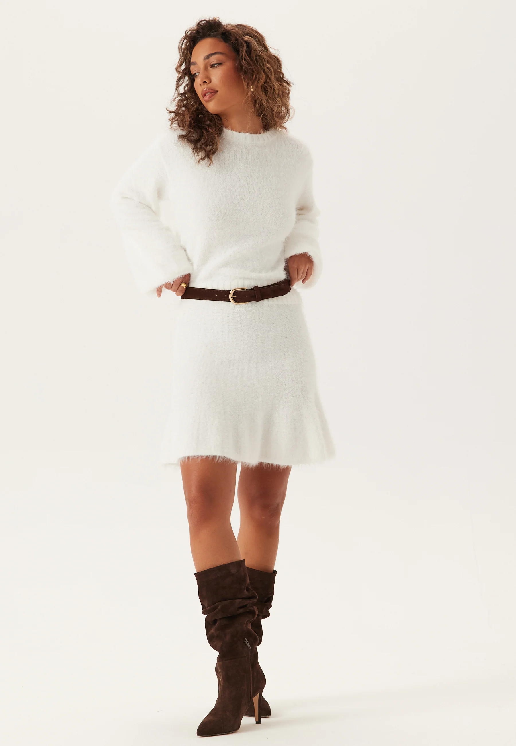 Fluffy Knitted Short Skirt - Image 11