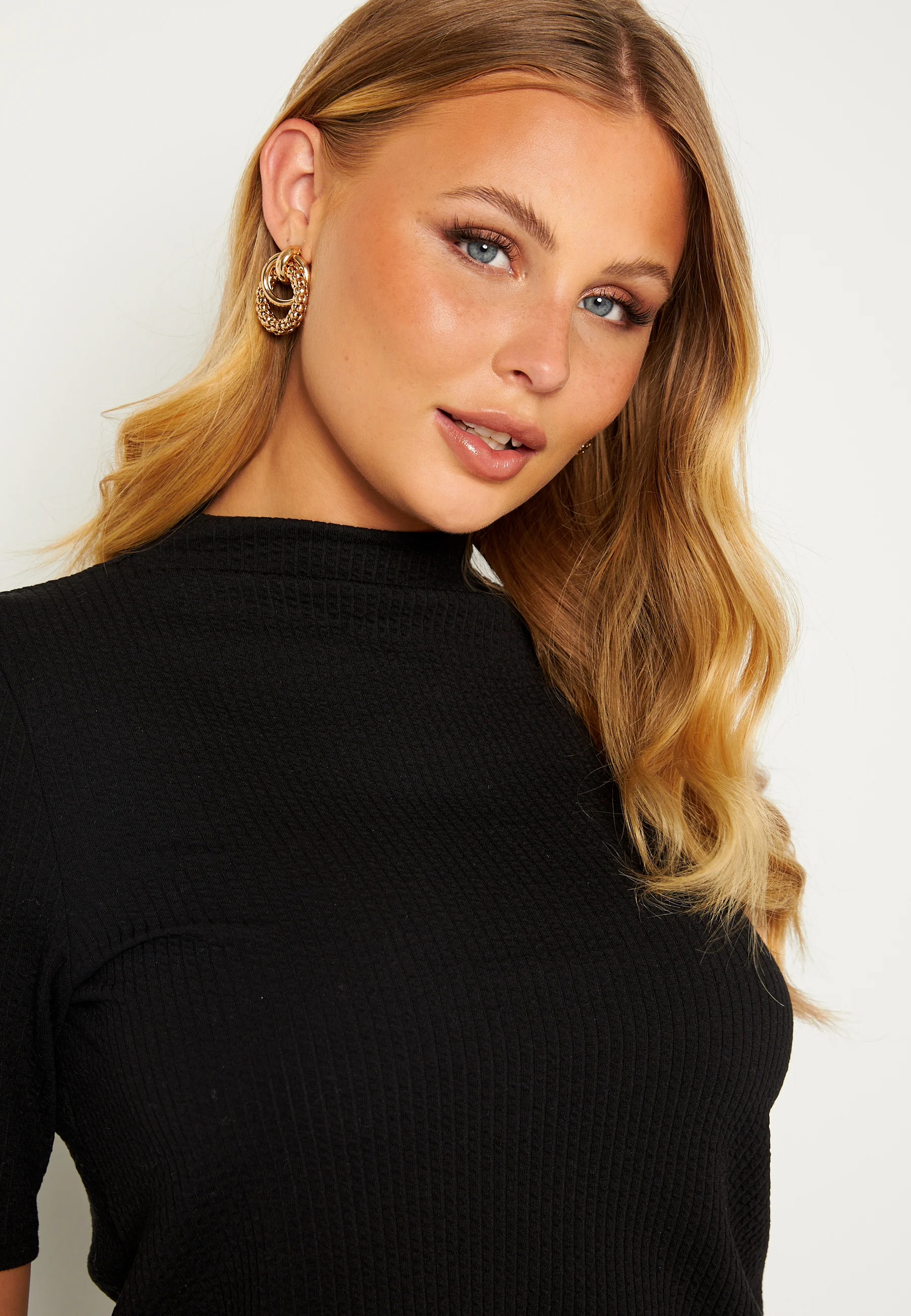 Fraya 2/4 Mock Neck Top - Image 5