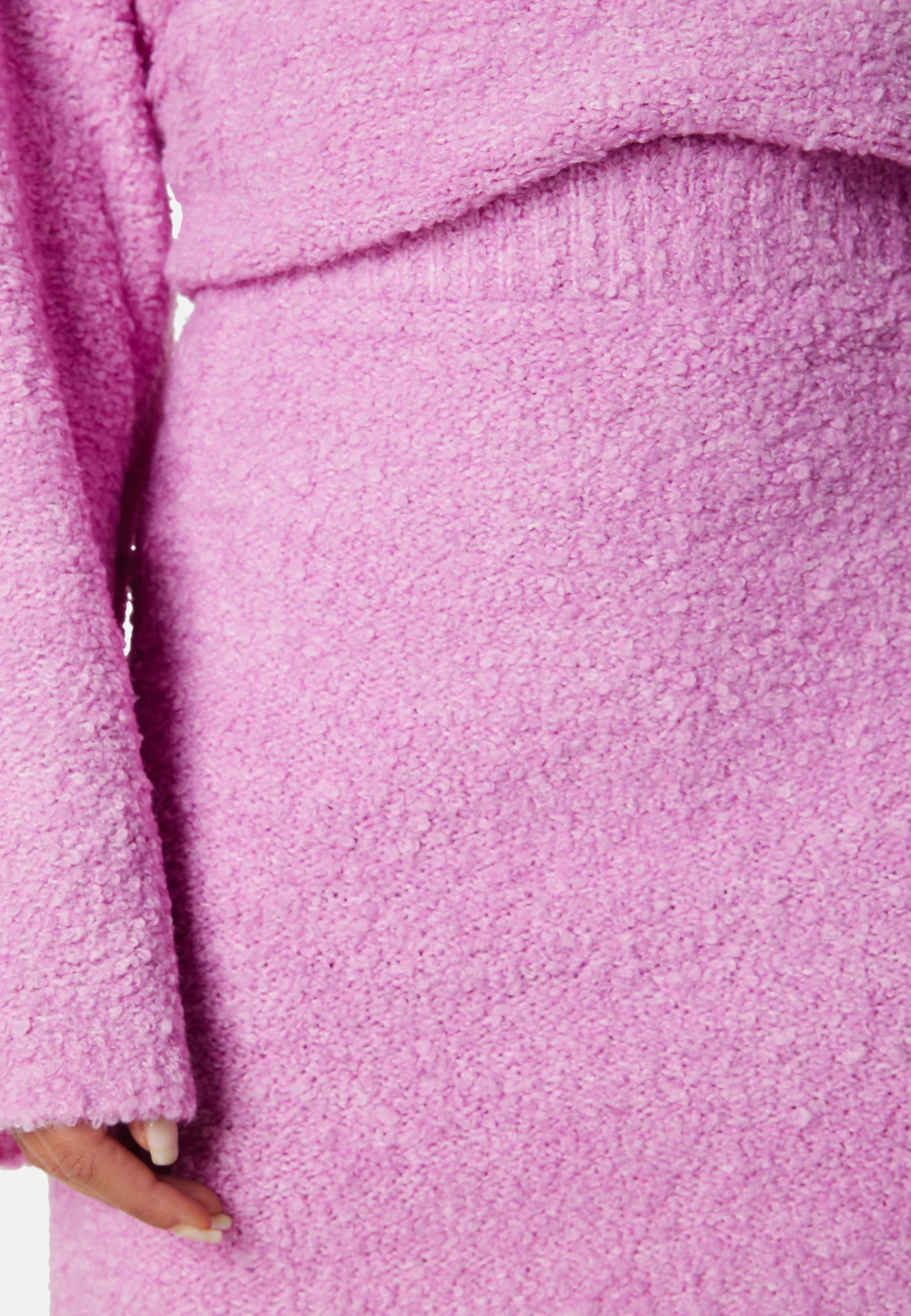 Frill HW Short Knit Skirt - Image 4