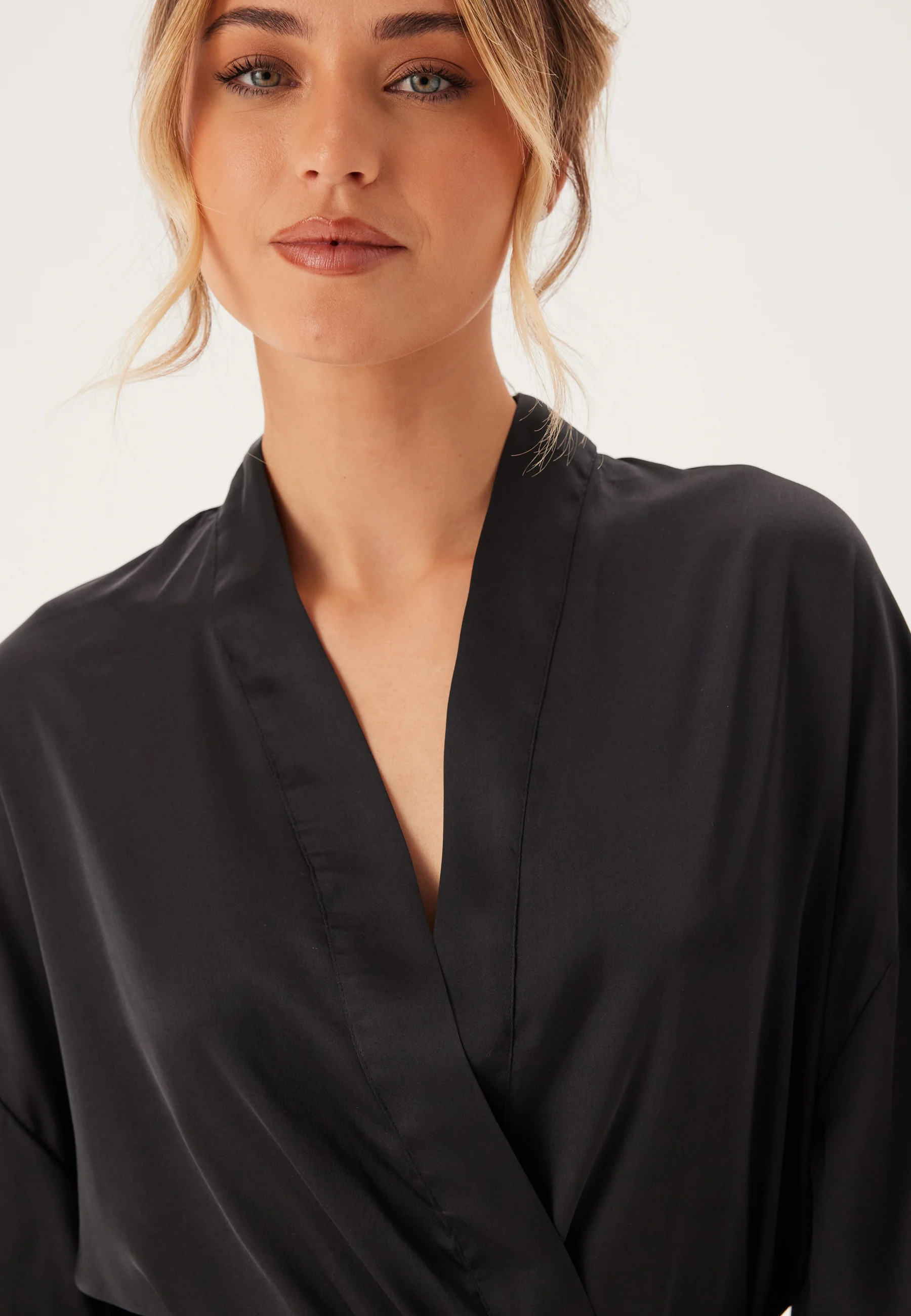 Frill Robe - Image 3