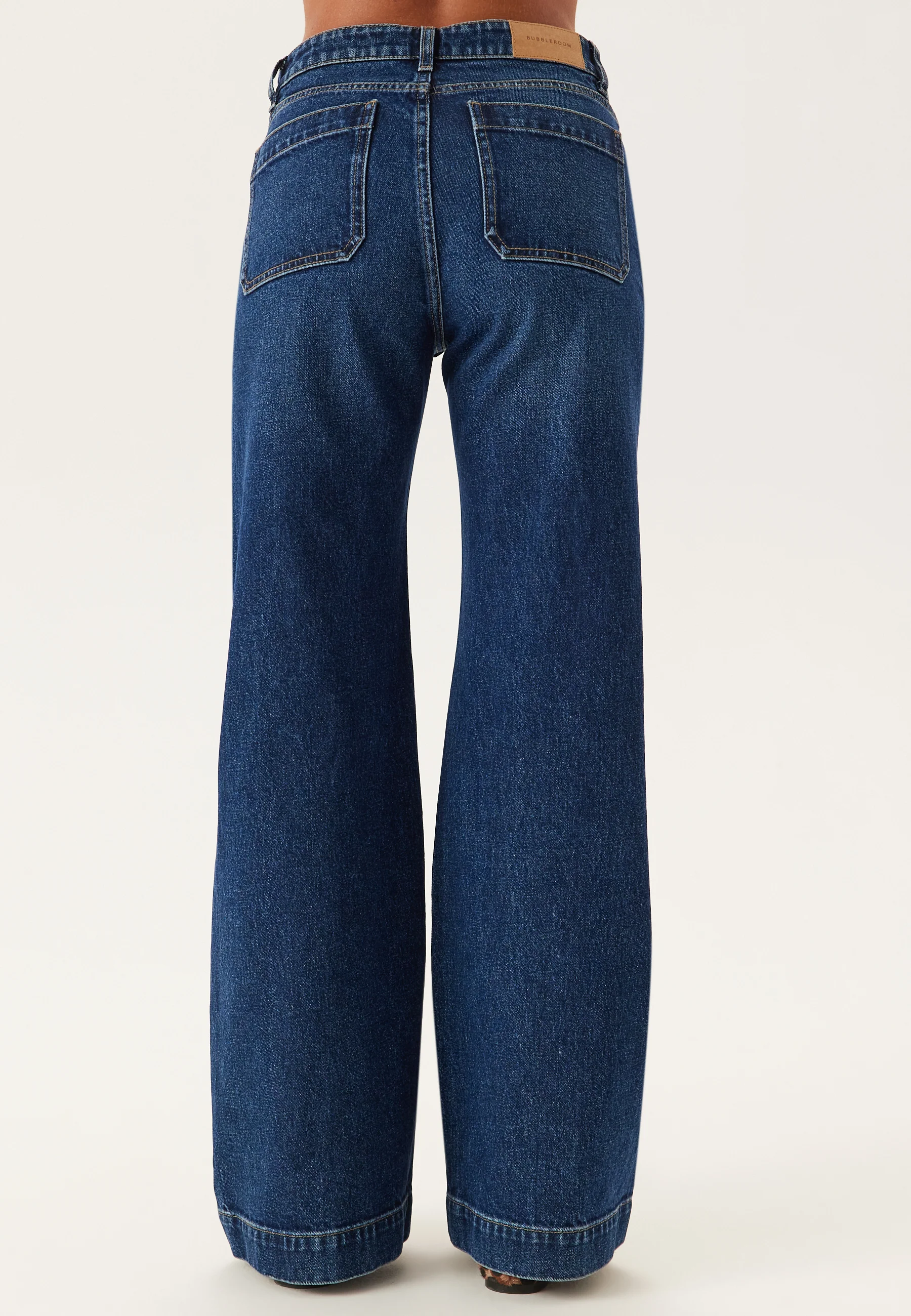 Front Pocket Jeans - Image 7