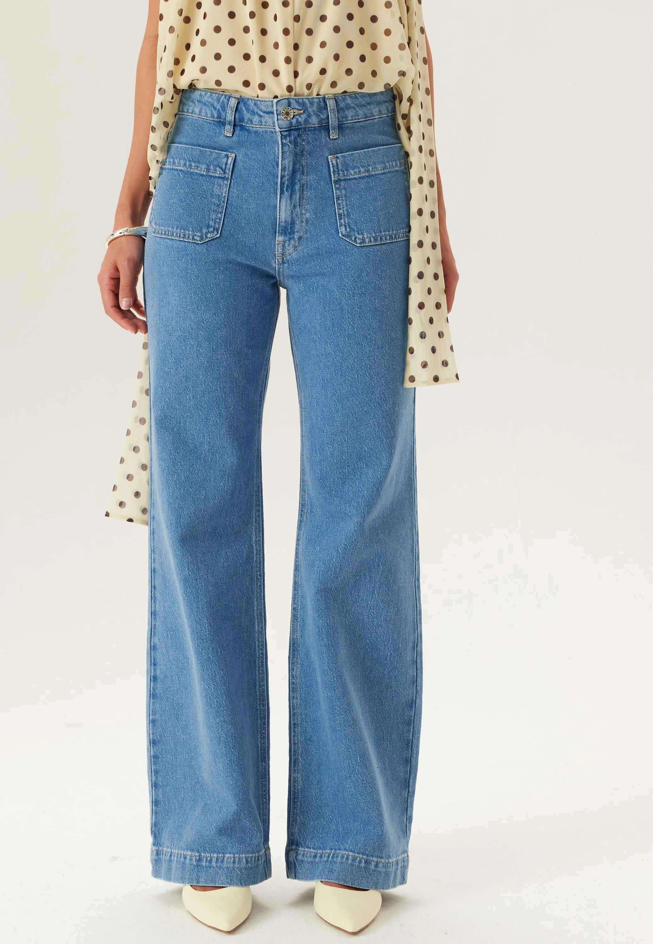 Front Pocket Jeans - Image 2
