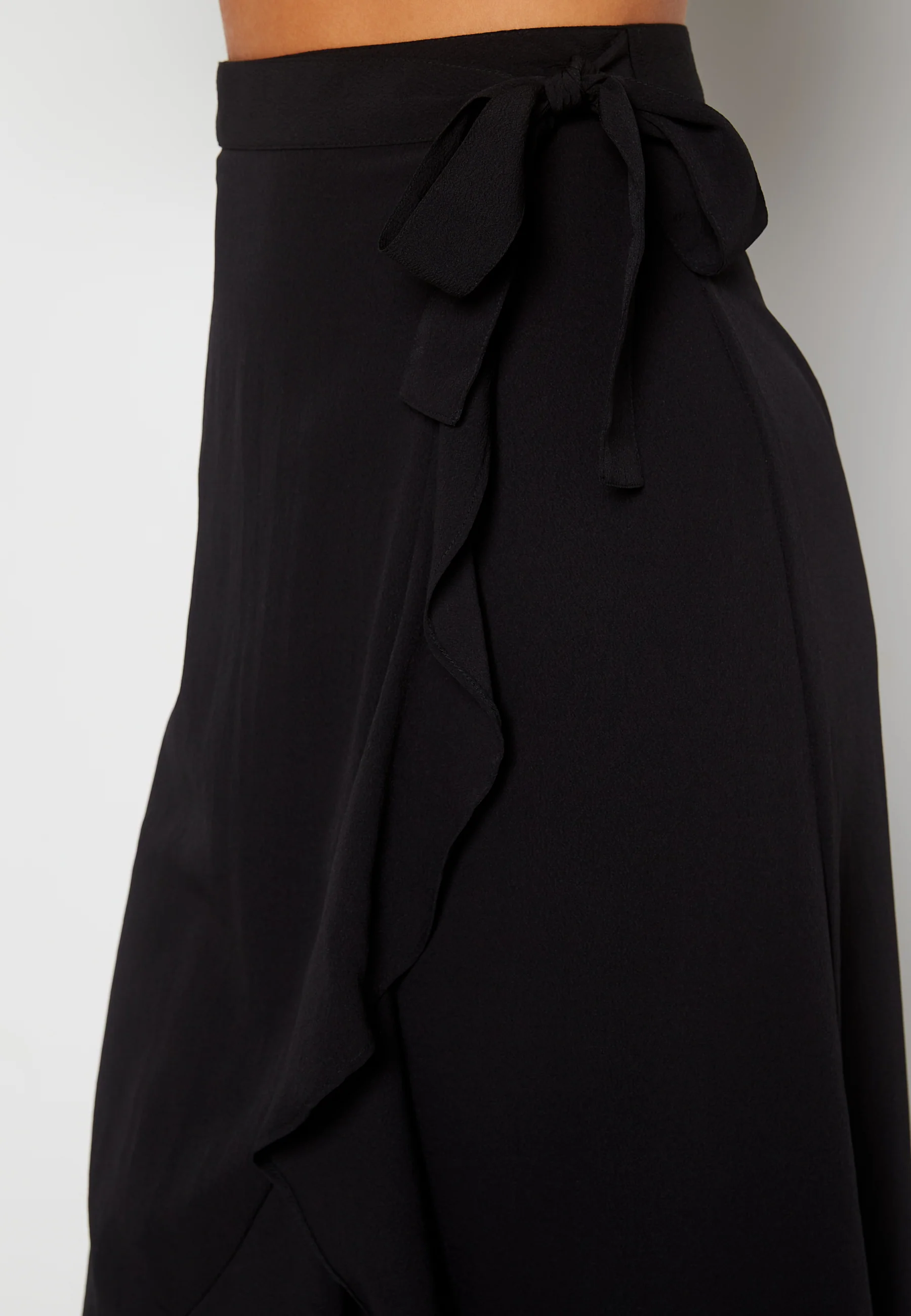 Gillie Wrap Skirt - Image 4