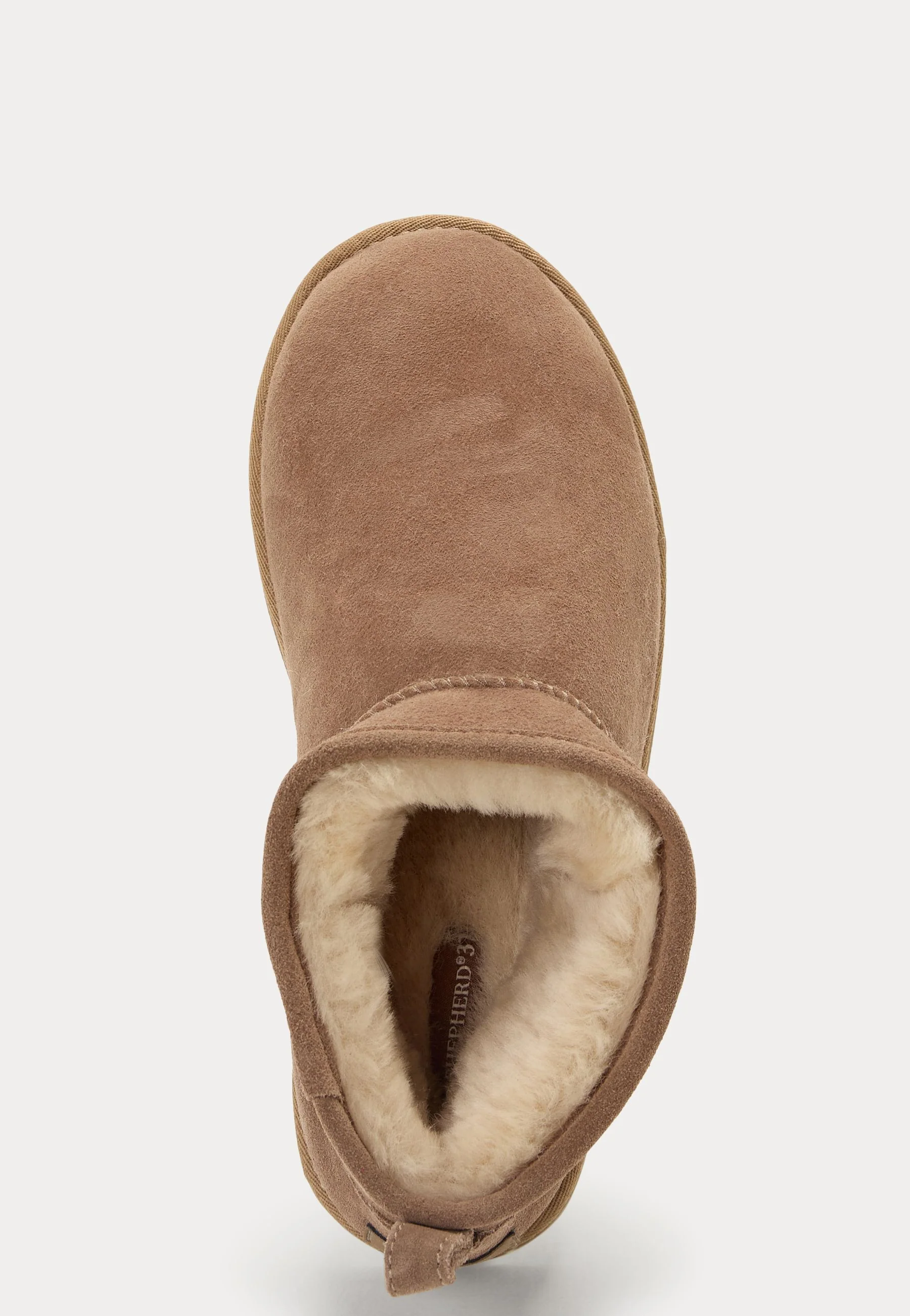 Glasgow Sheepskin Boots - Image 4