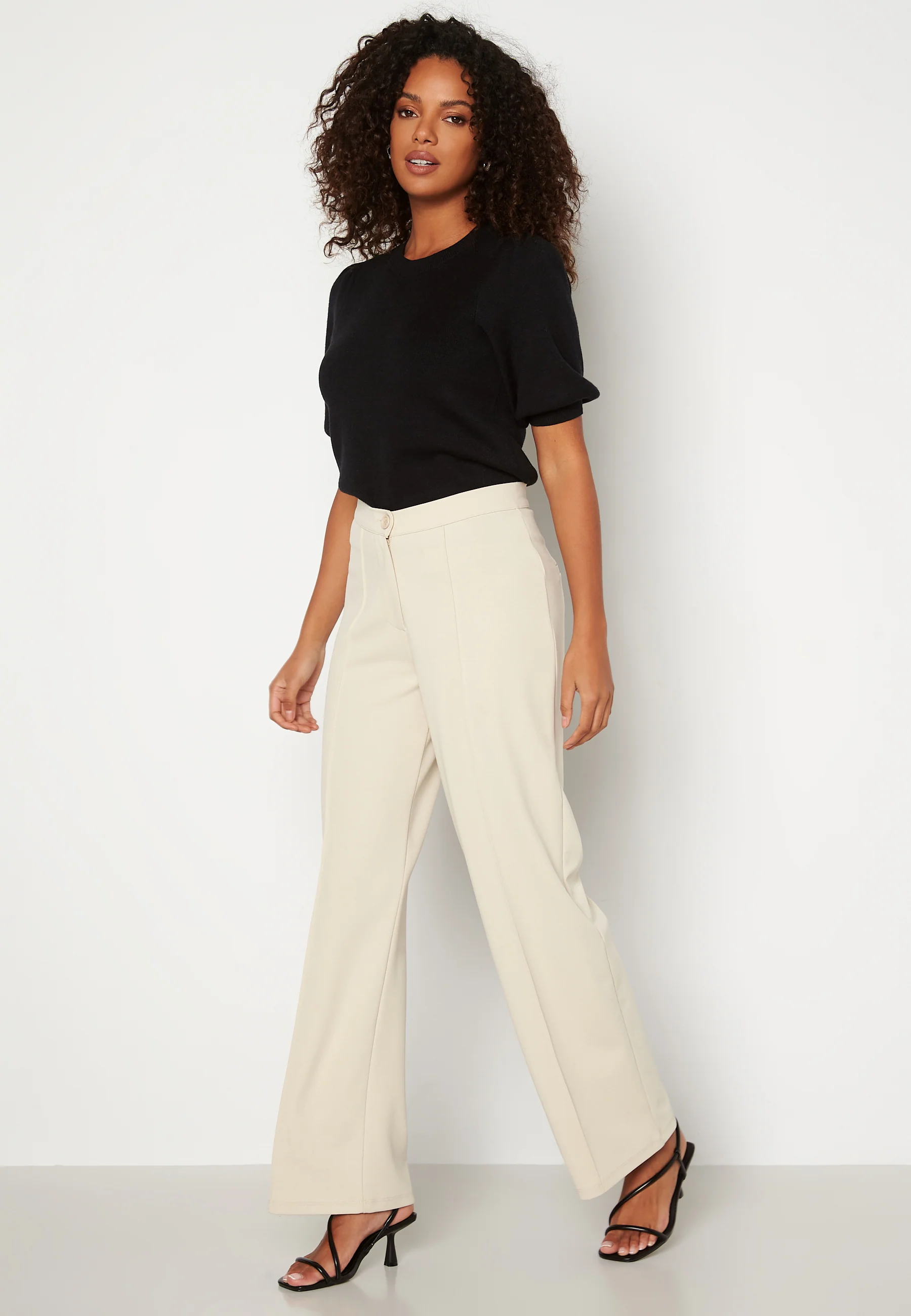 Gold SS Puff O-Neck Blouse - Image 2