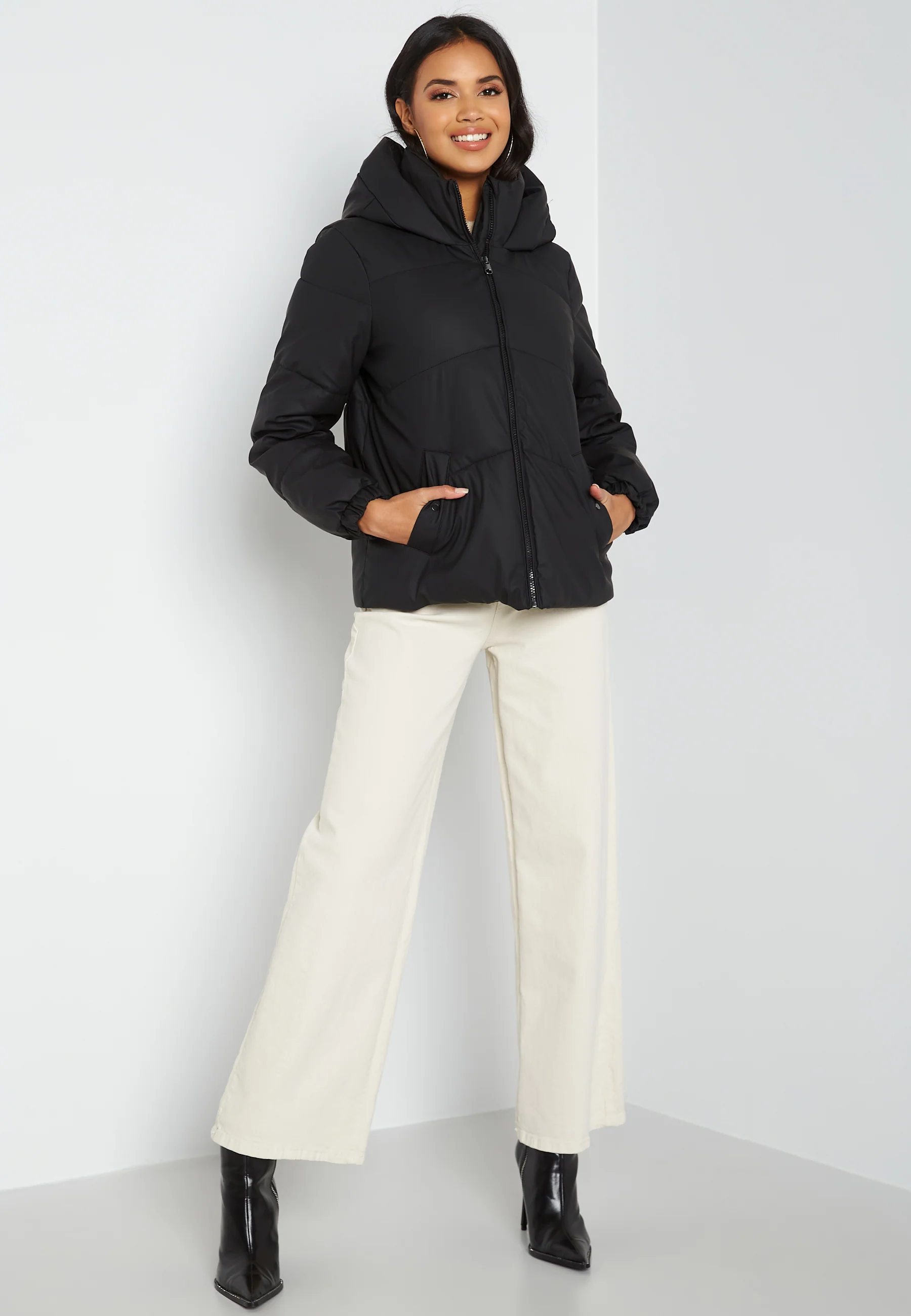 Greta Short Coated Jacket - Image 2