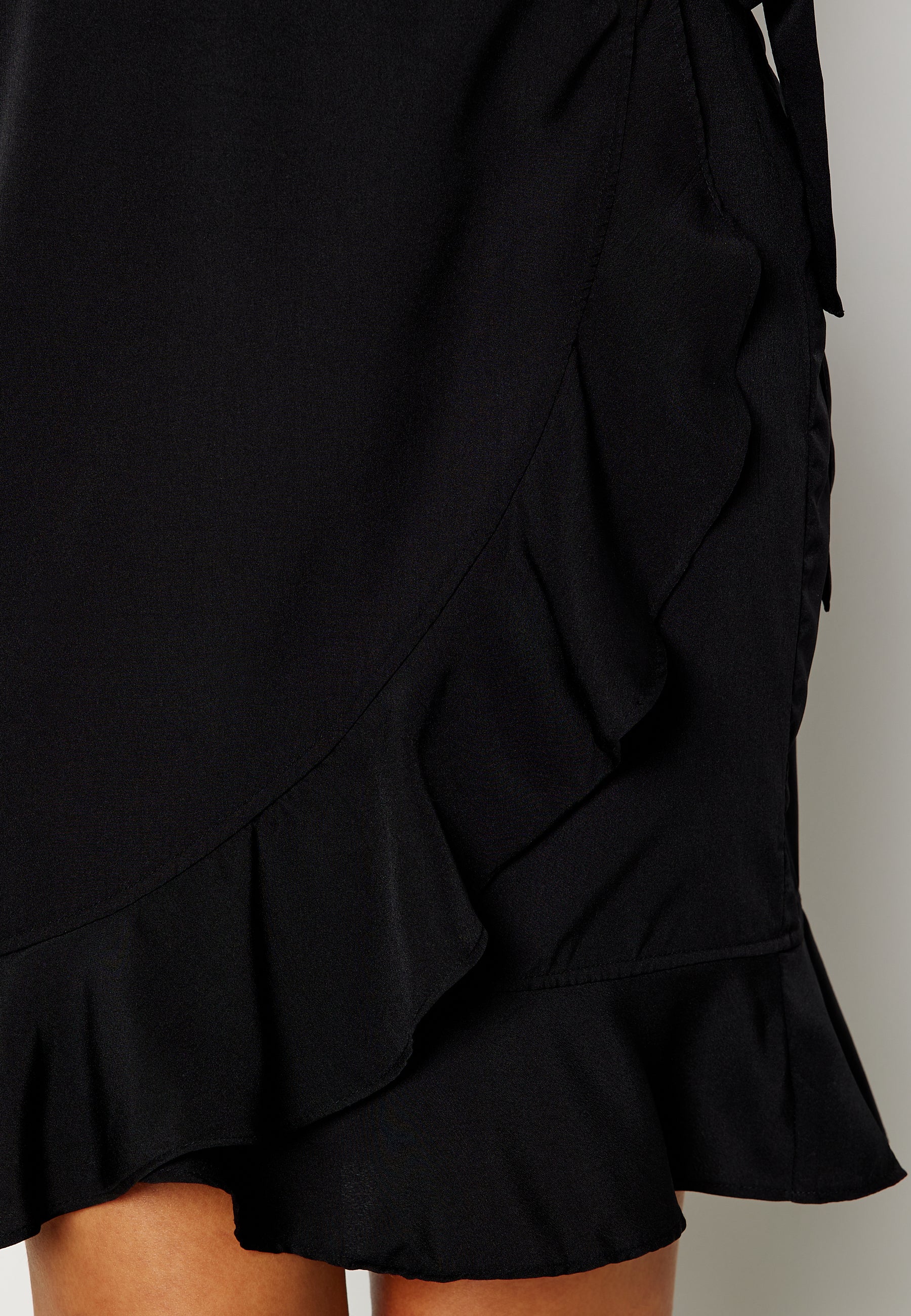 Henna Wrap Short Skirt - Image 4