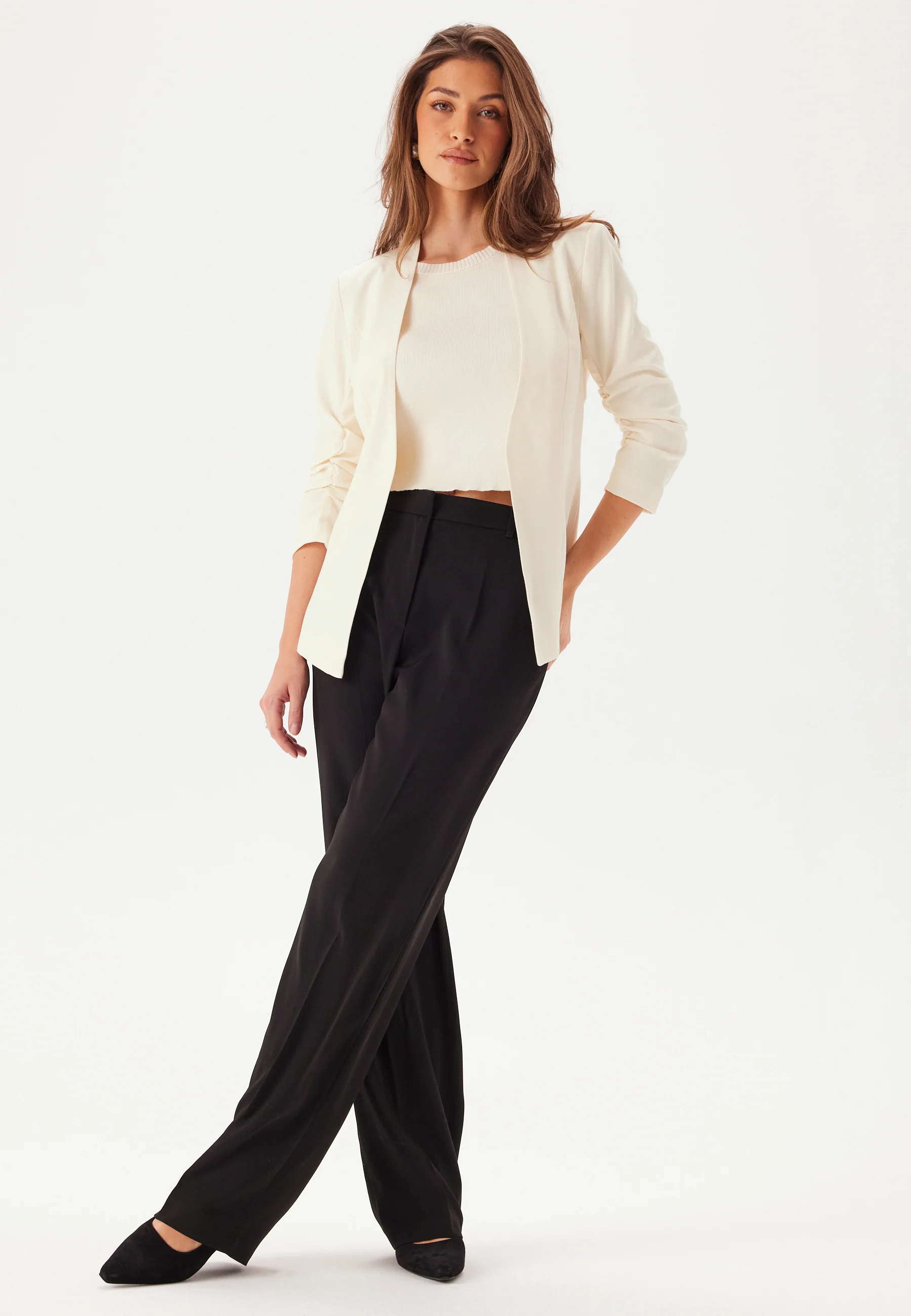 Her 3/4 New Blazer - Image 3
