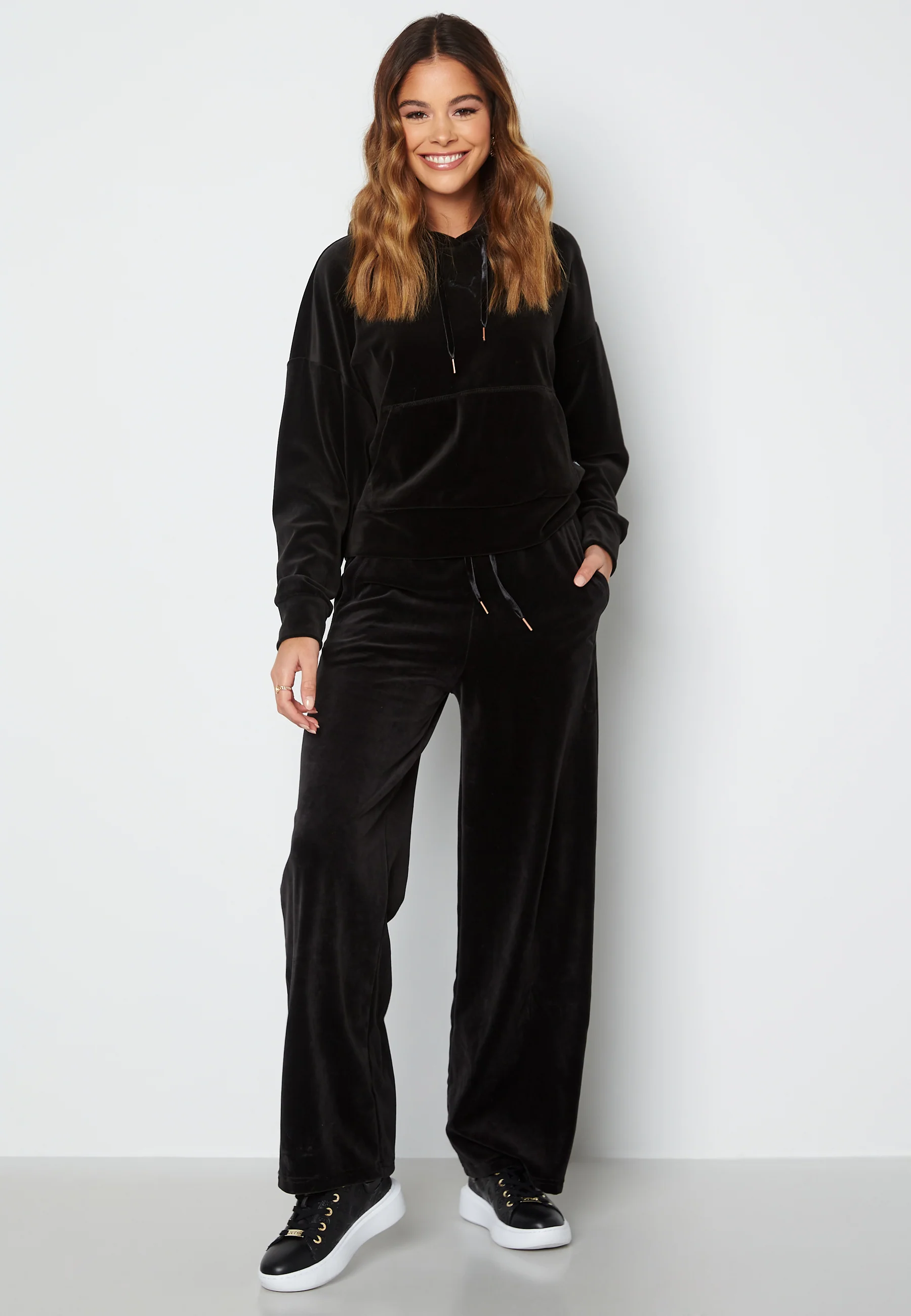 Her Velour Hoodie - Image 2