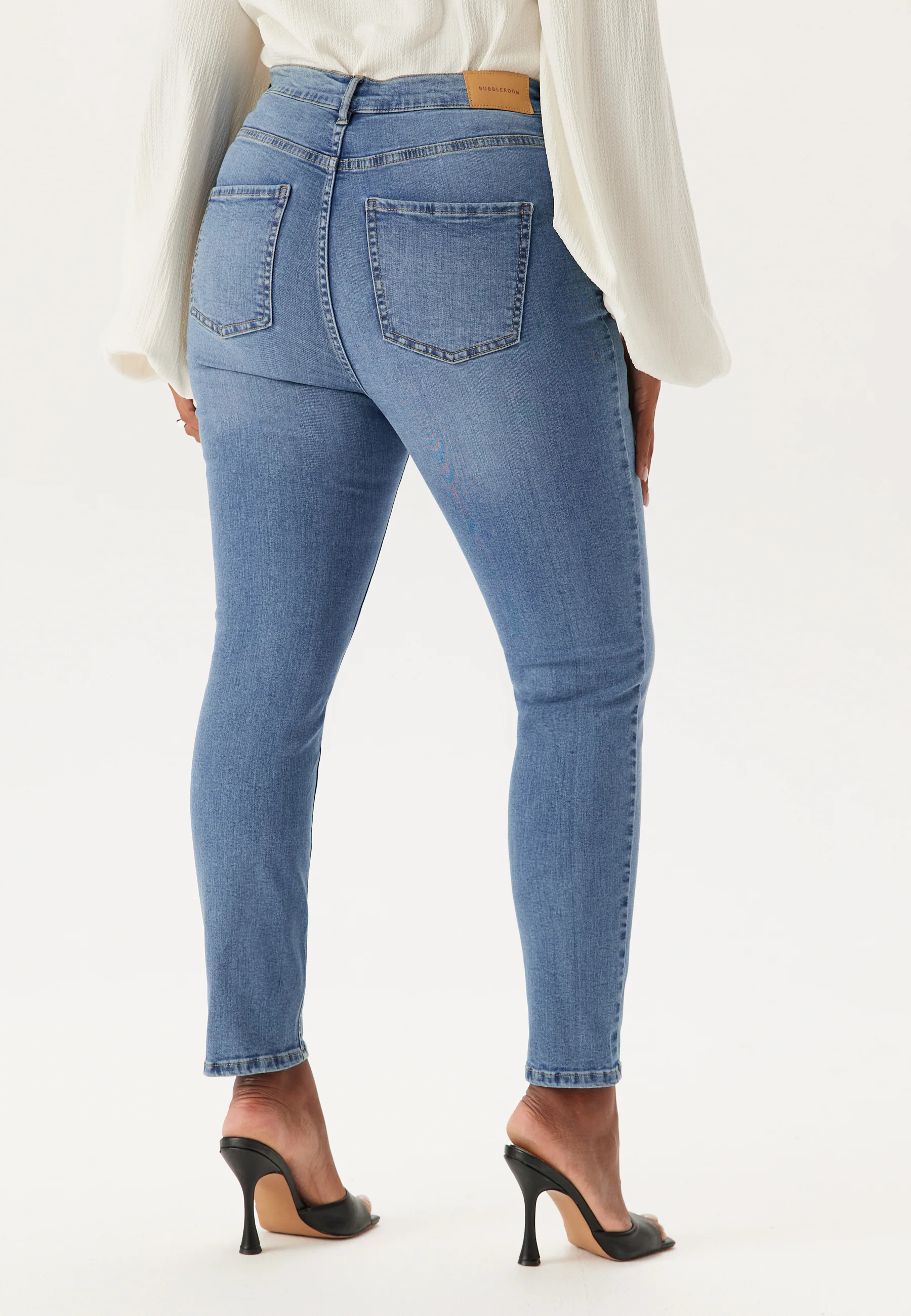 High Ankle Superstretch Jeans - Image 7