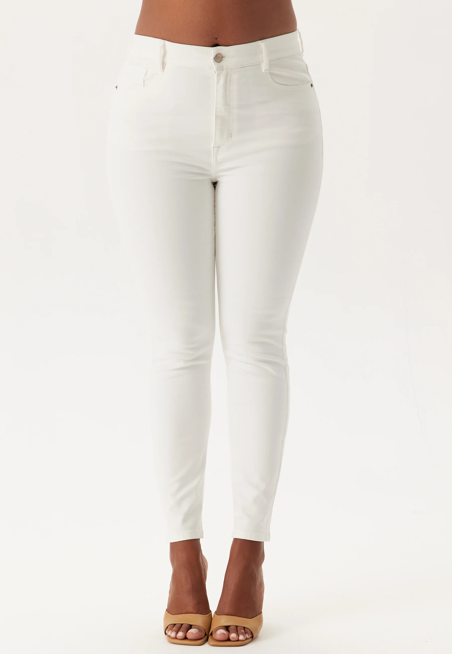 High Ankle Superstretch Jeans - Image 10
