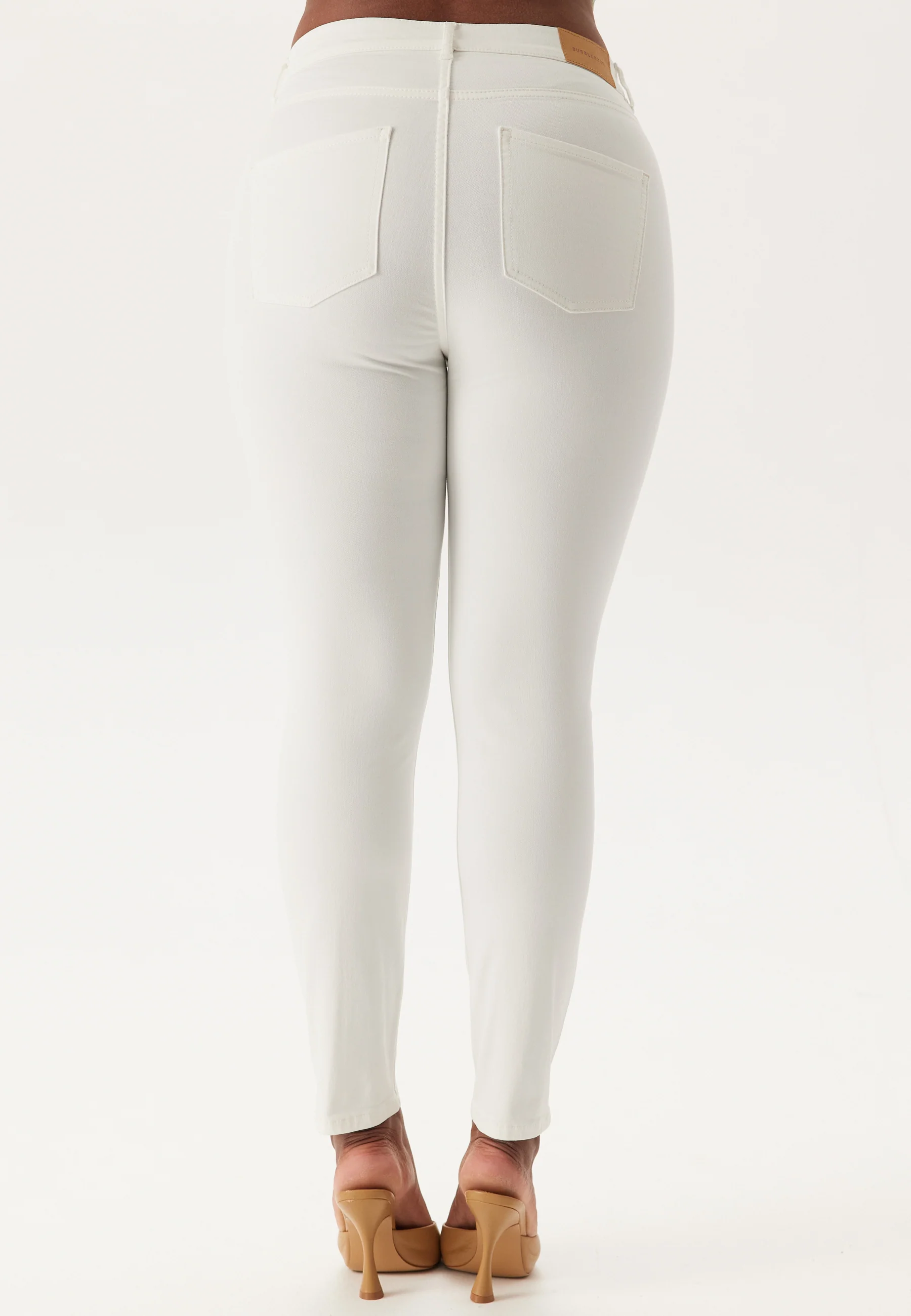 High Ankle Superstretch Jeans - Image 11