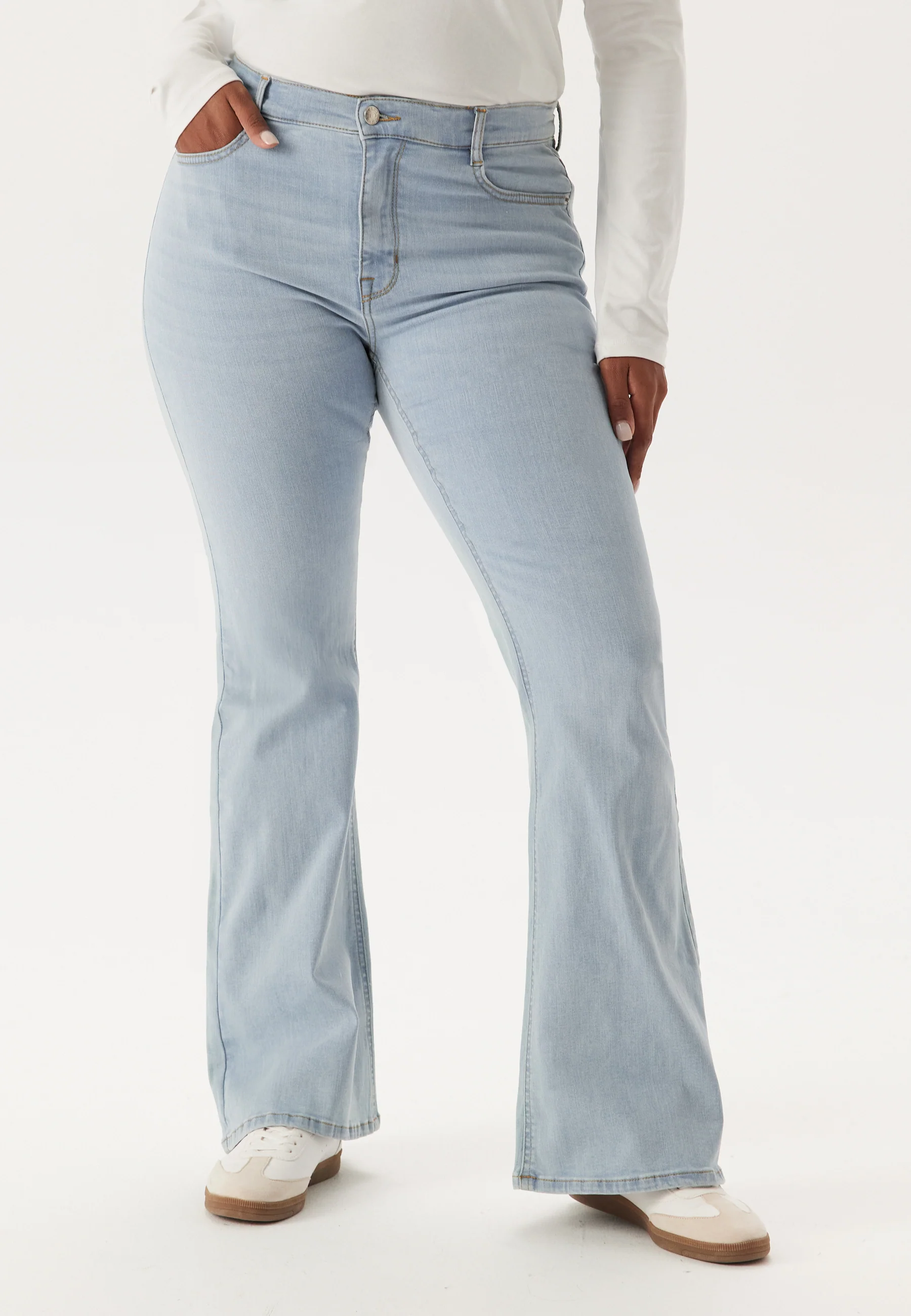 High Flare Superstretch Jeans - Image 7