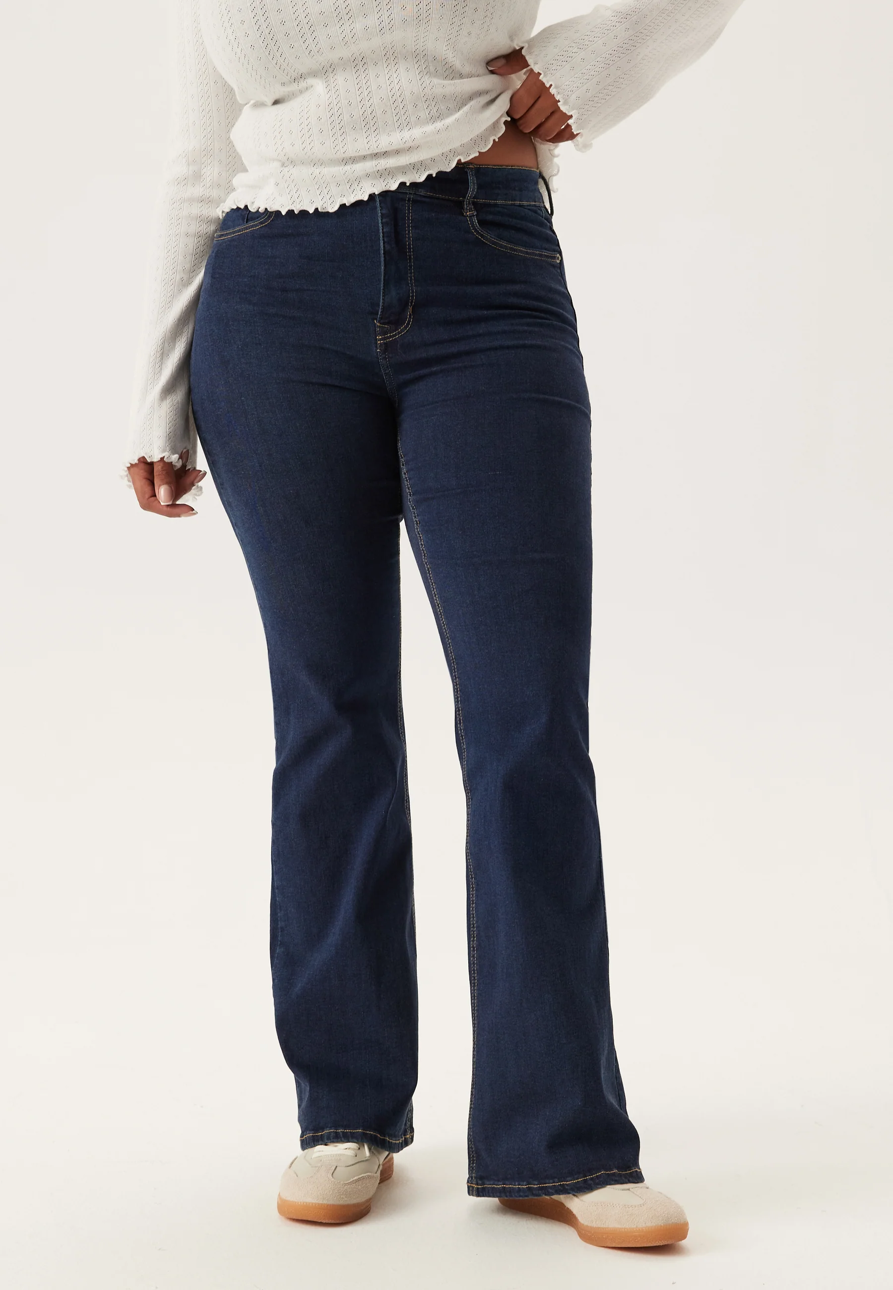 High Flare Superstretch Jeans - Image 8
