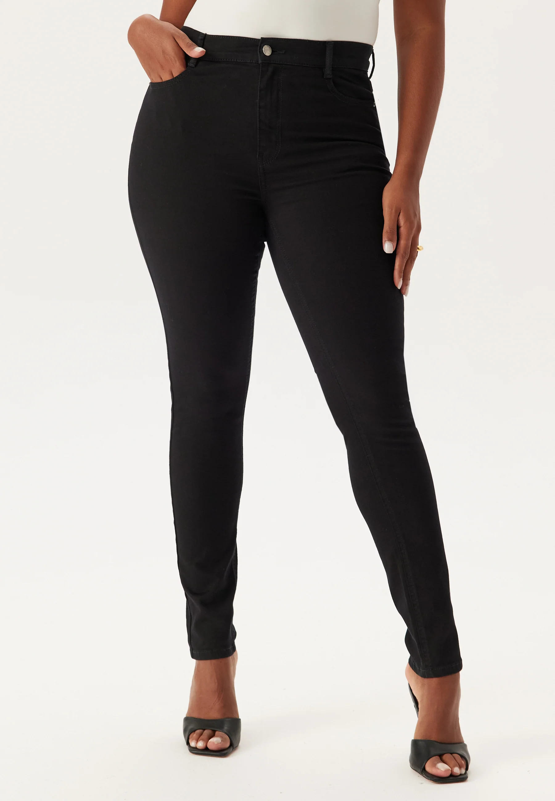 High Full length Superstretch Jeans - Image 6