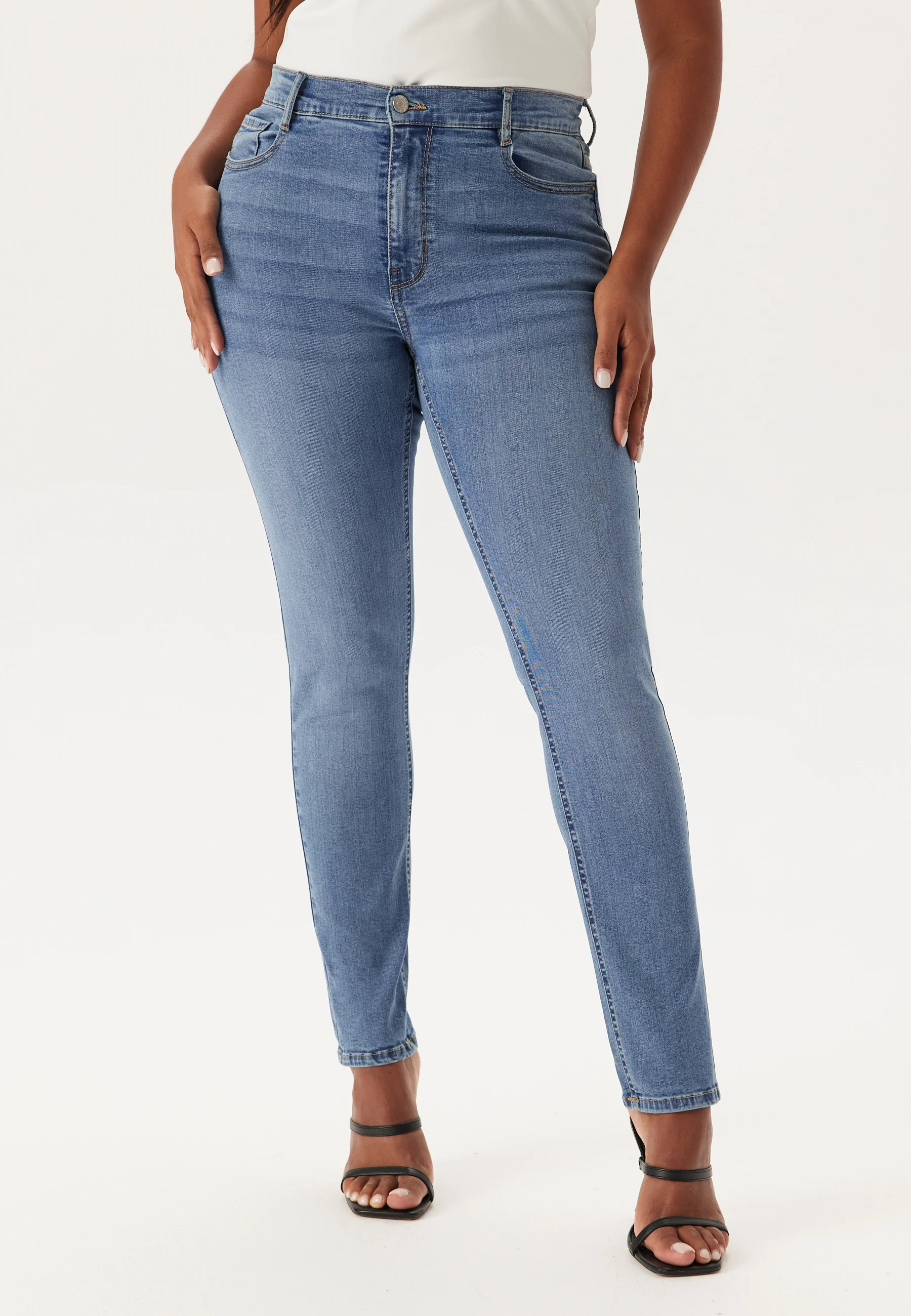 High Full length Superstretch Jeans - Image 8