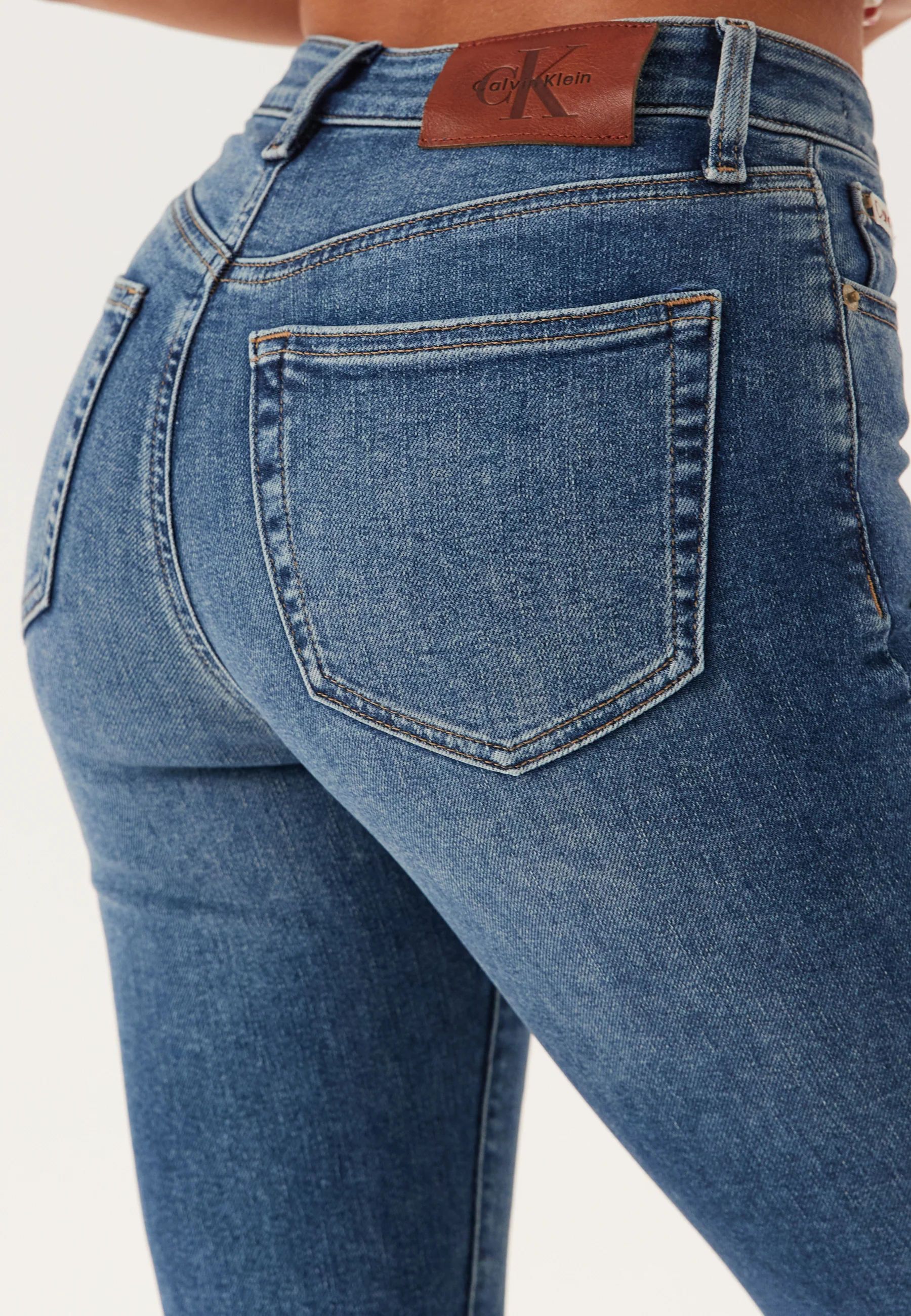High Rise Skinny Vintage Avenue - Image 4