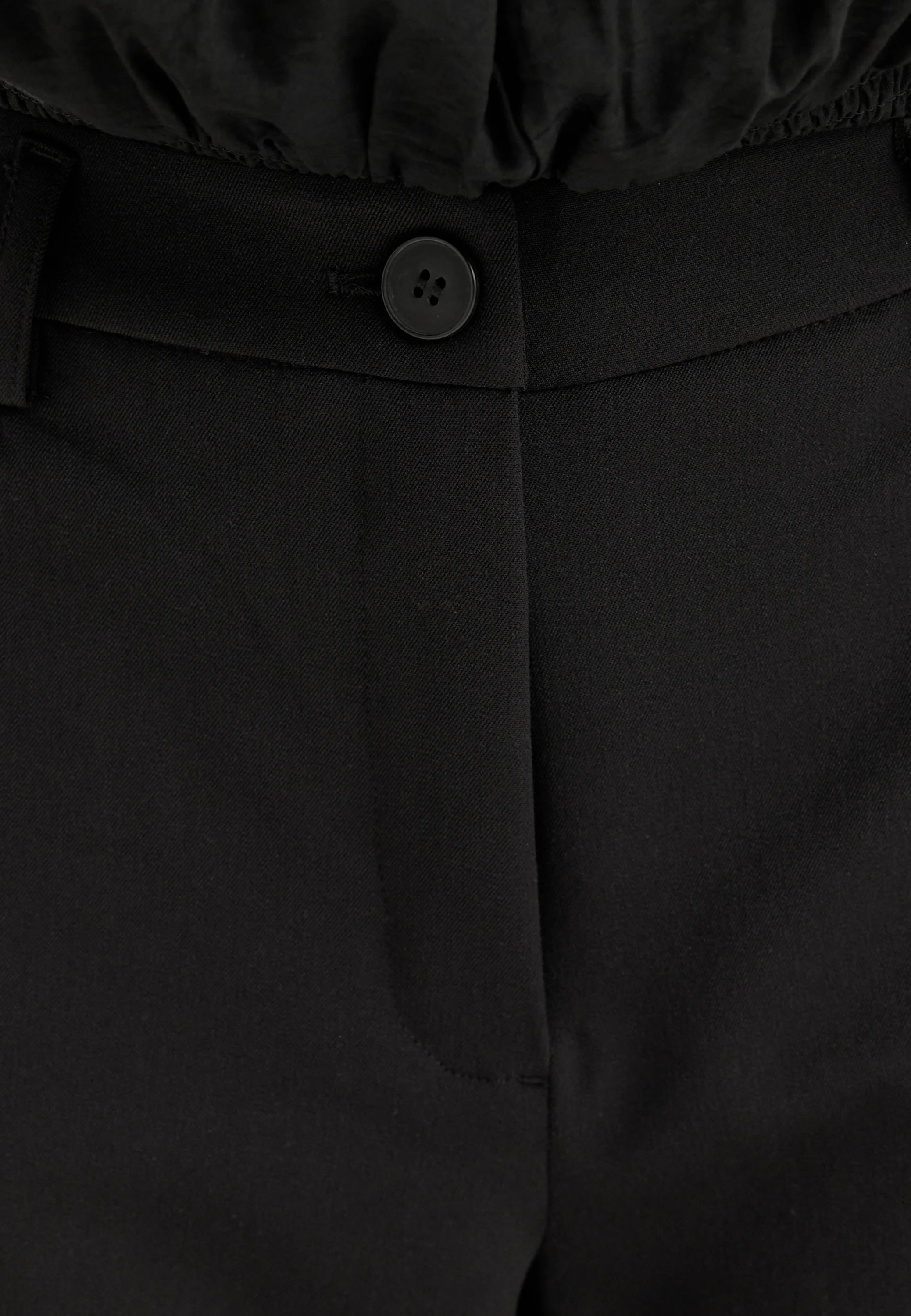 High Waist City Shorts - Image 5