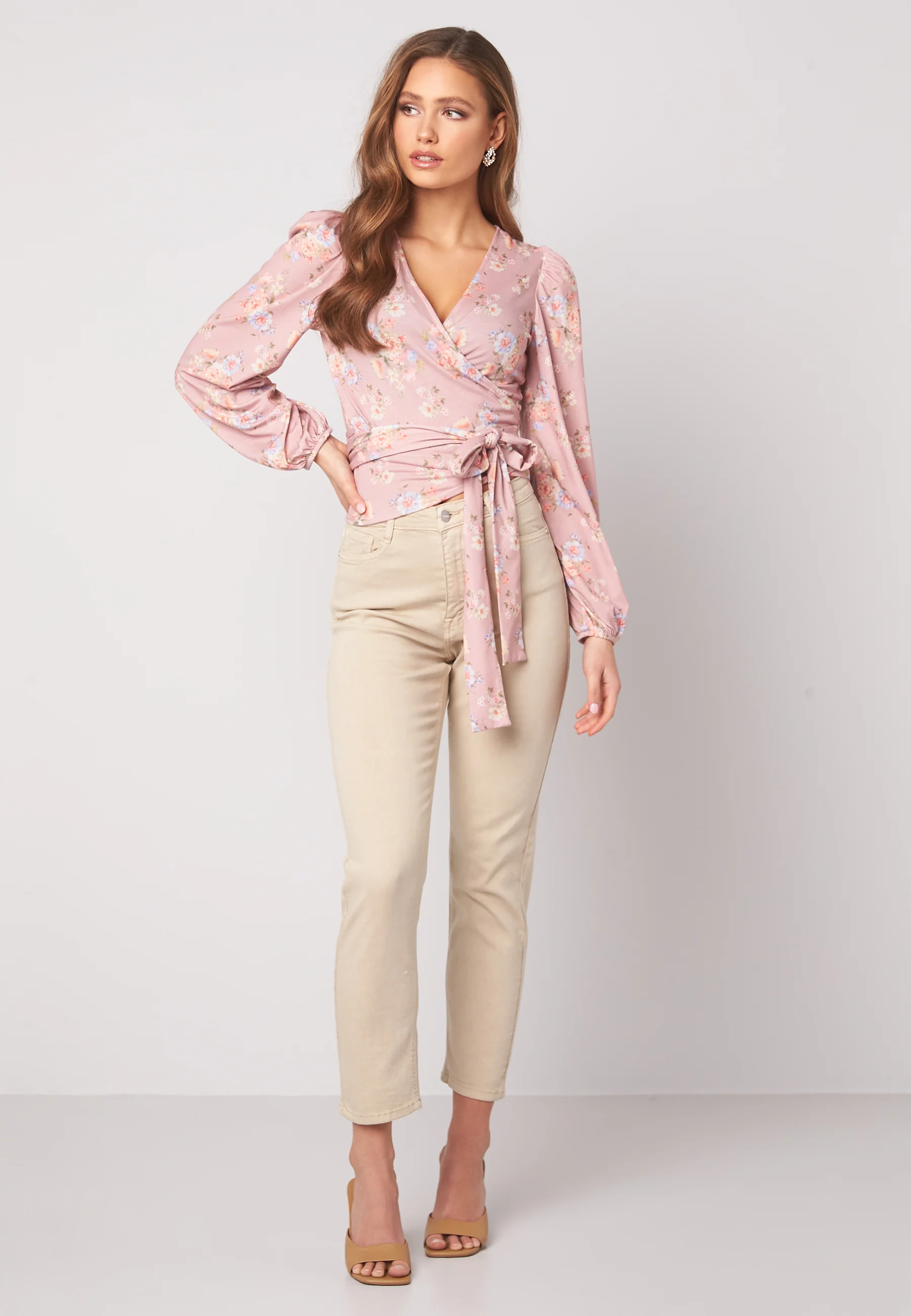 High Waist Jeans - Image 2