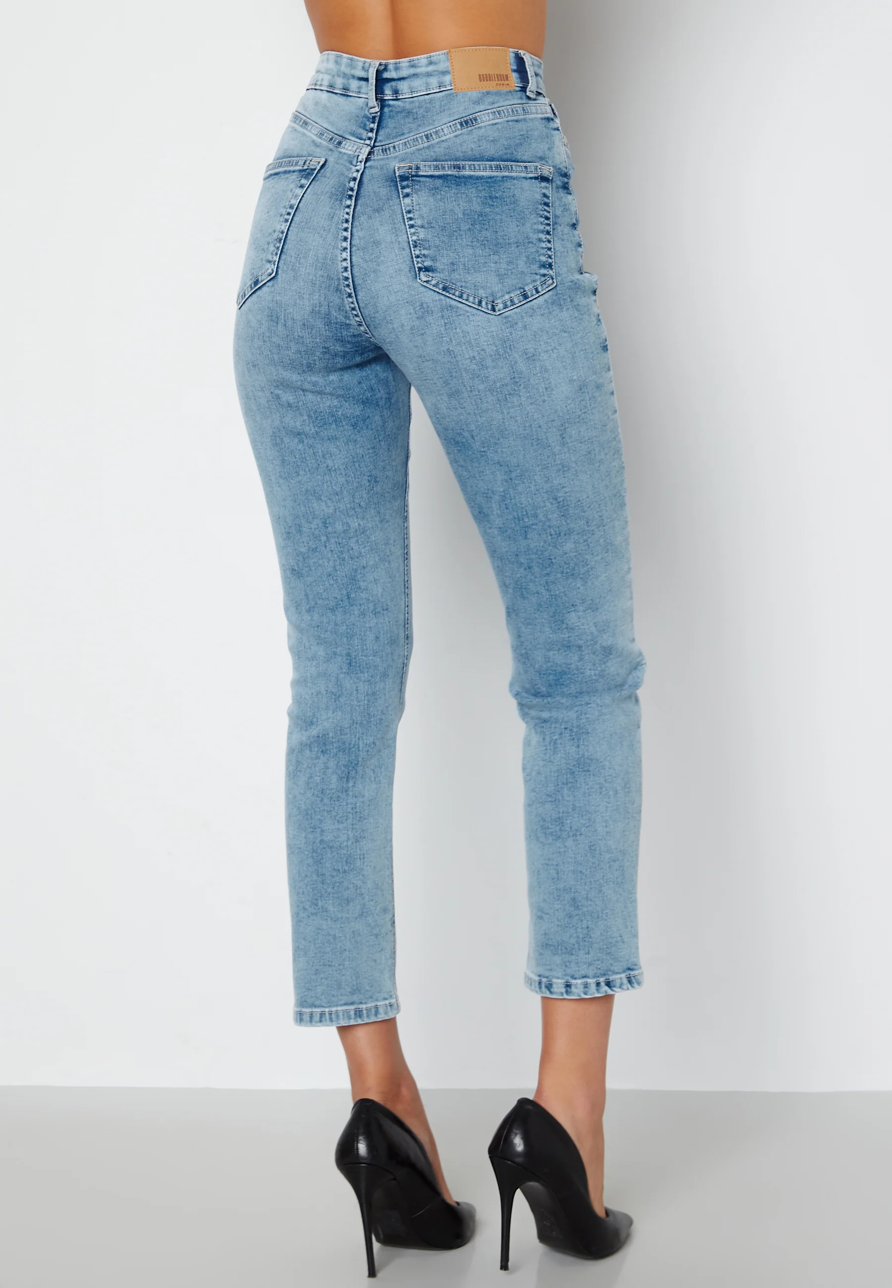 High Waist Jeans - Image 4