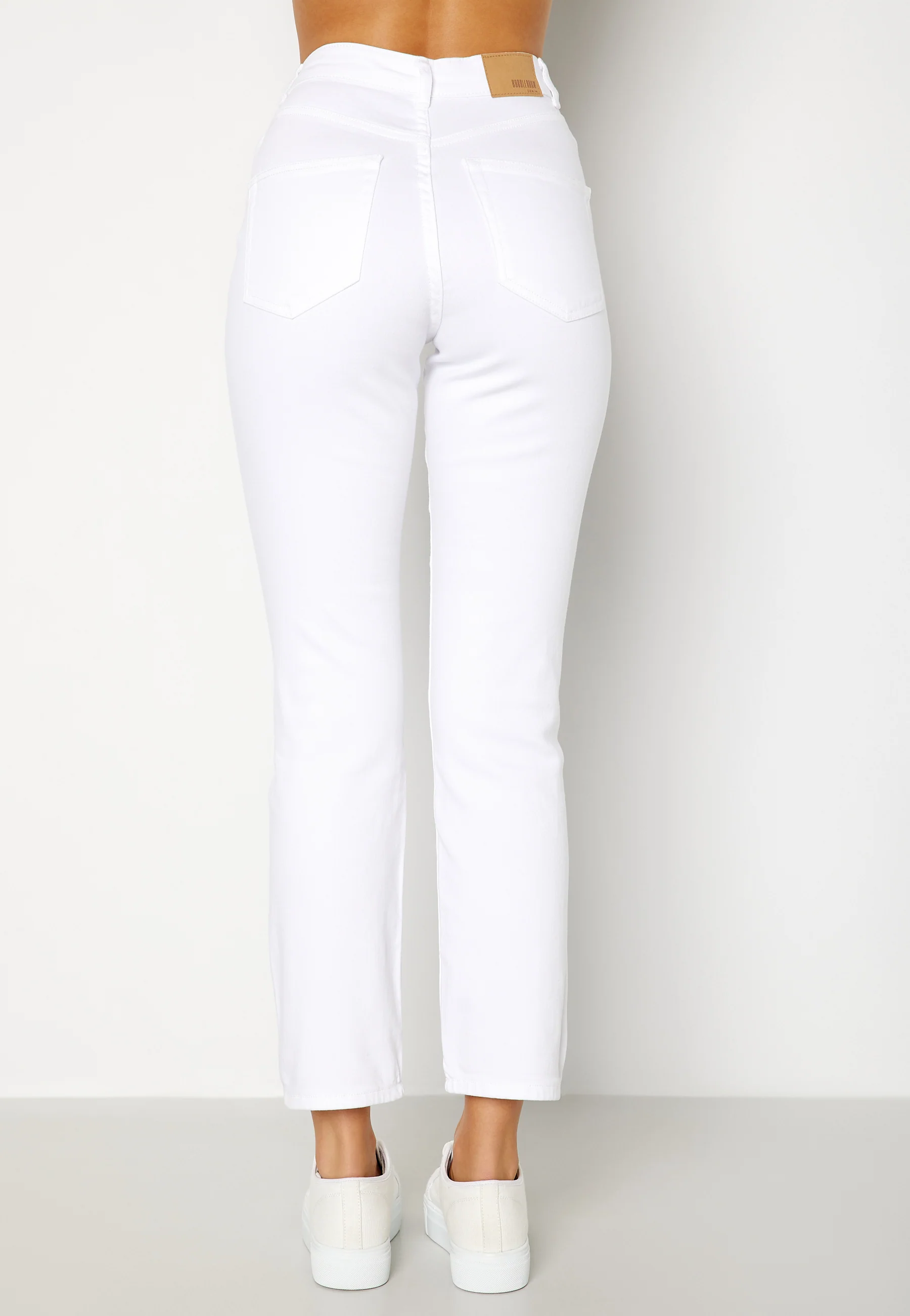 High Waist Jeans - Image 2