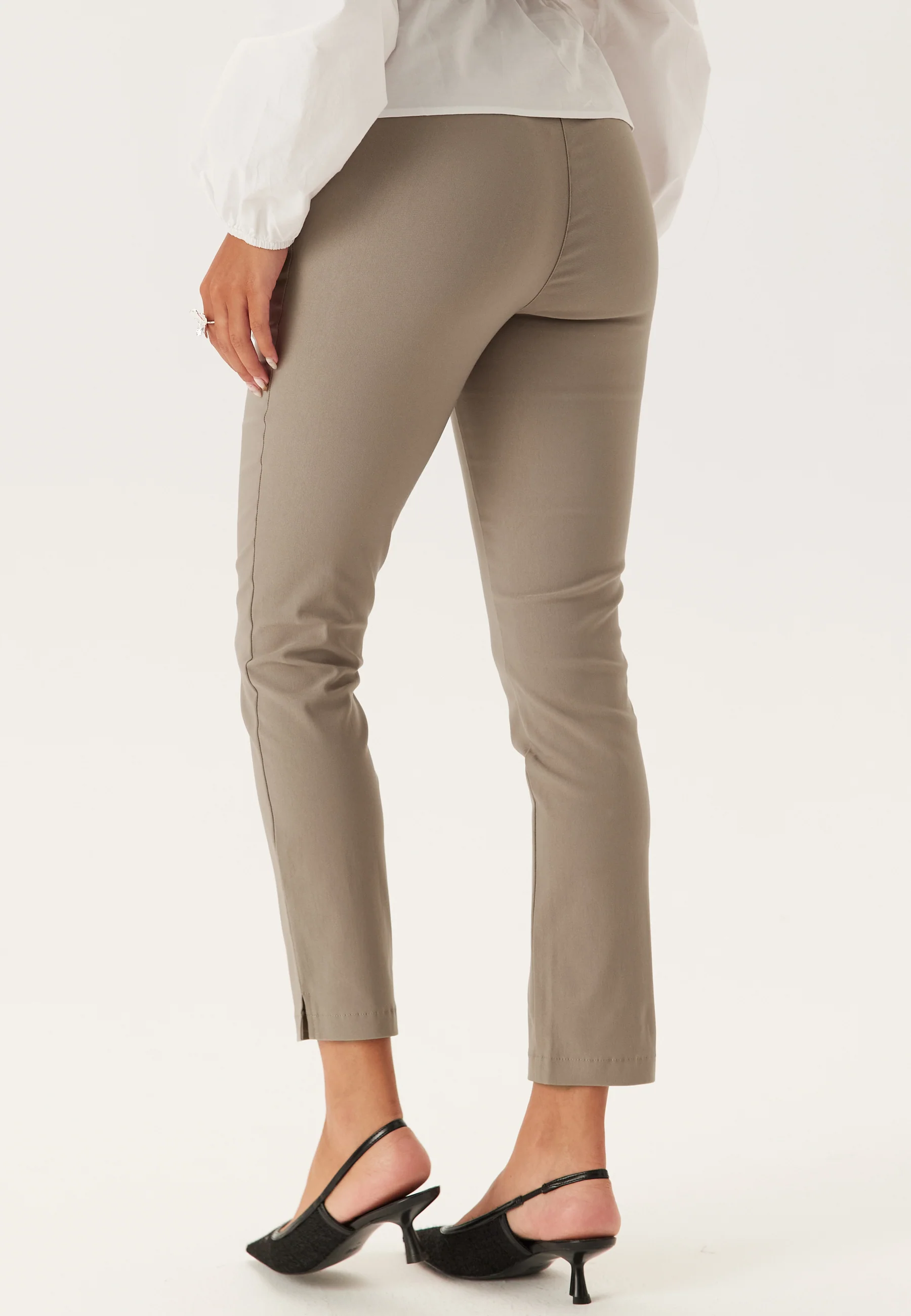 High Waist Stretchy Cropped Slit Trousers - Image 3