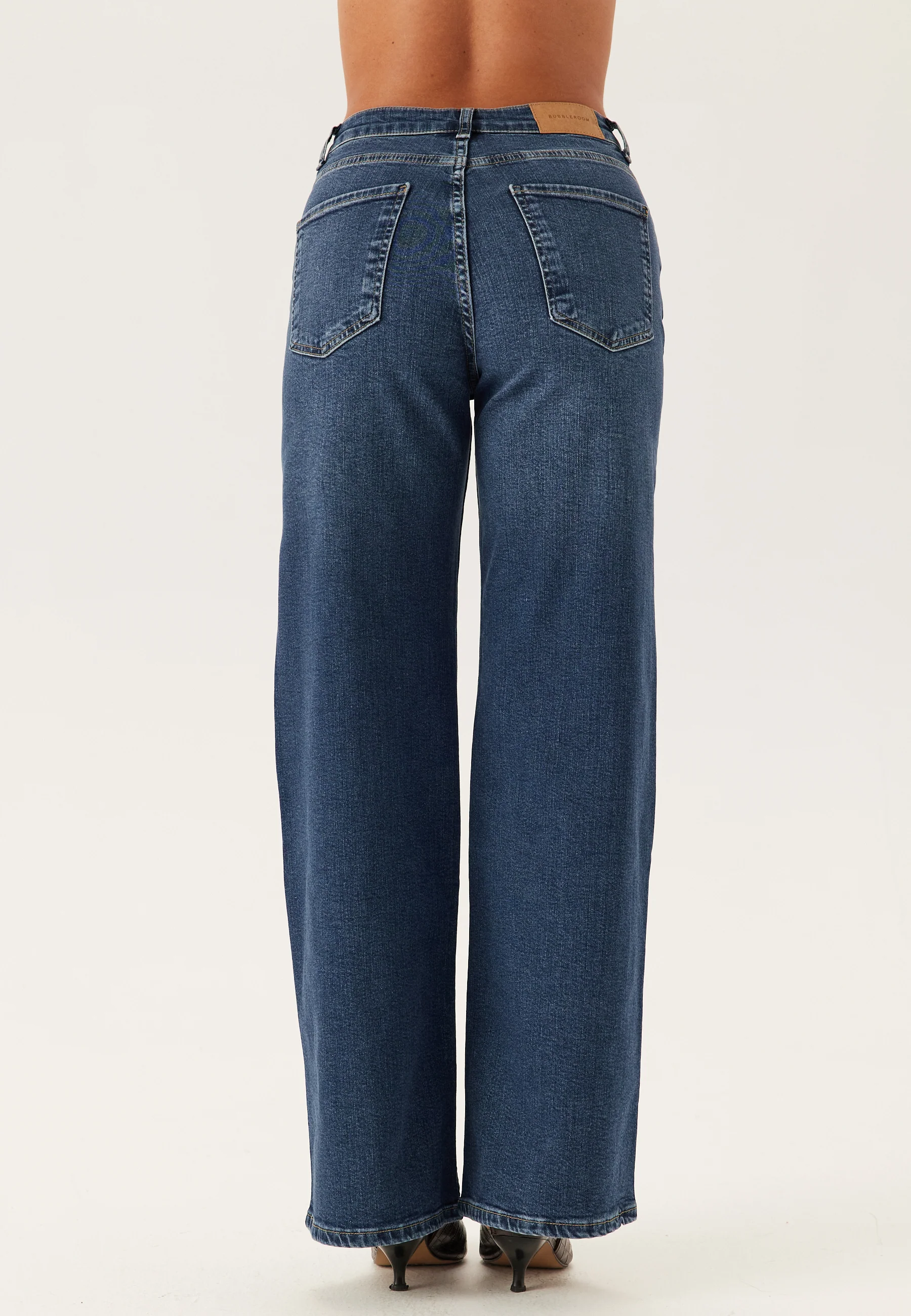High Wide Jeans - Image 6