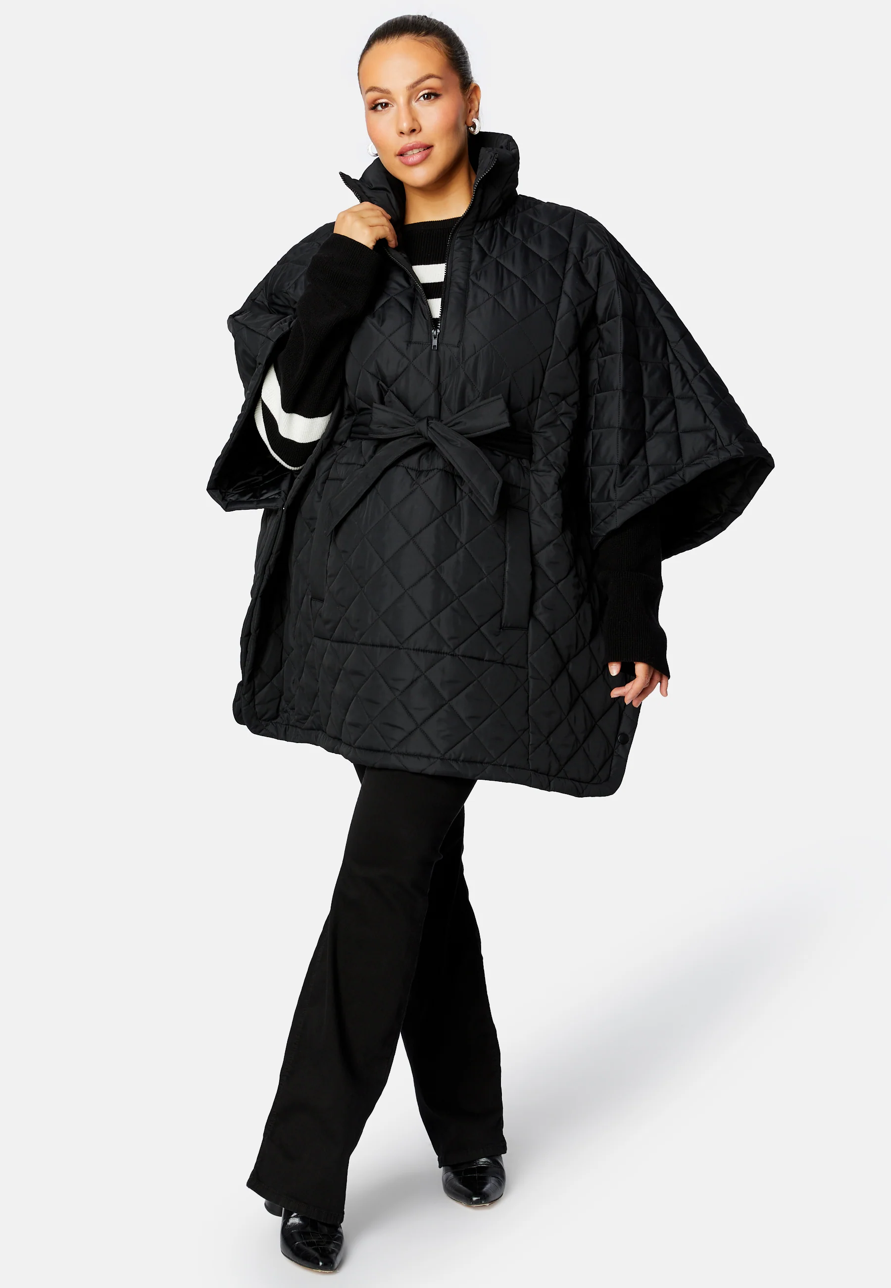 Hiri Quilted Poncho - Image 11